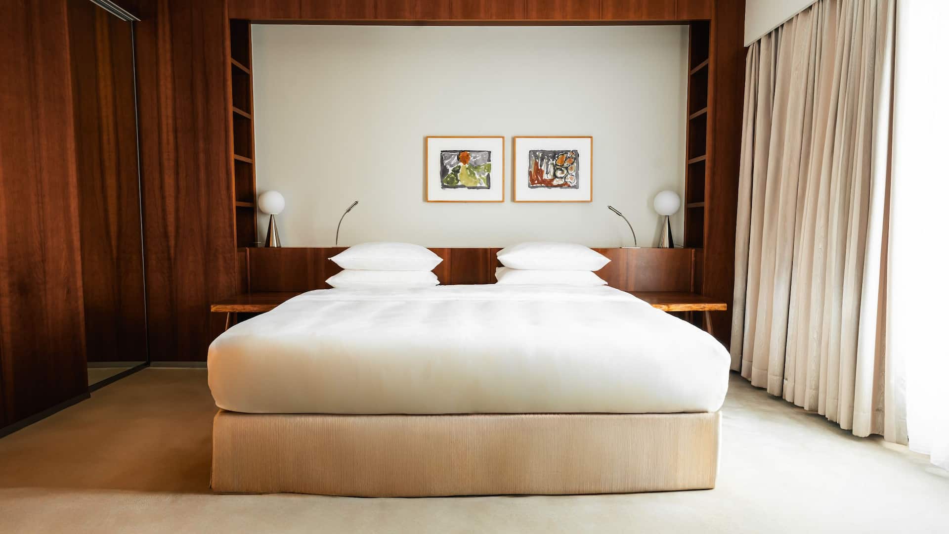 Grand Hyatt Berlin Daimler Suite Bedroom