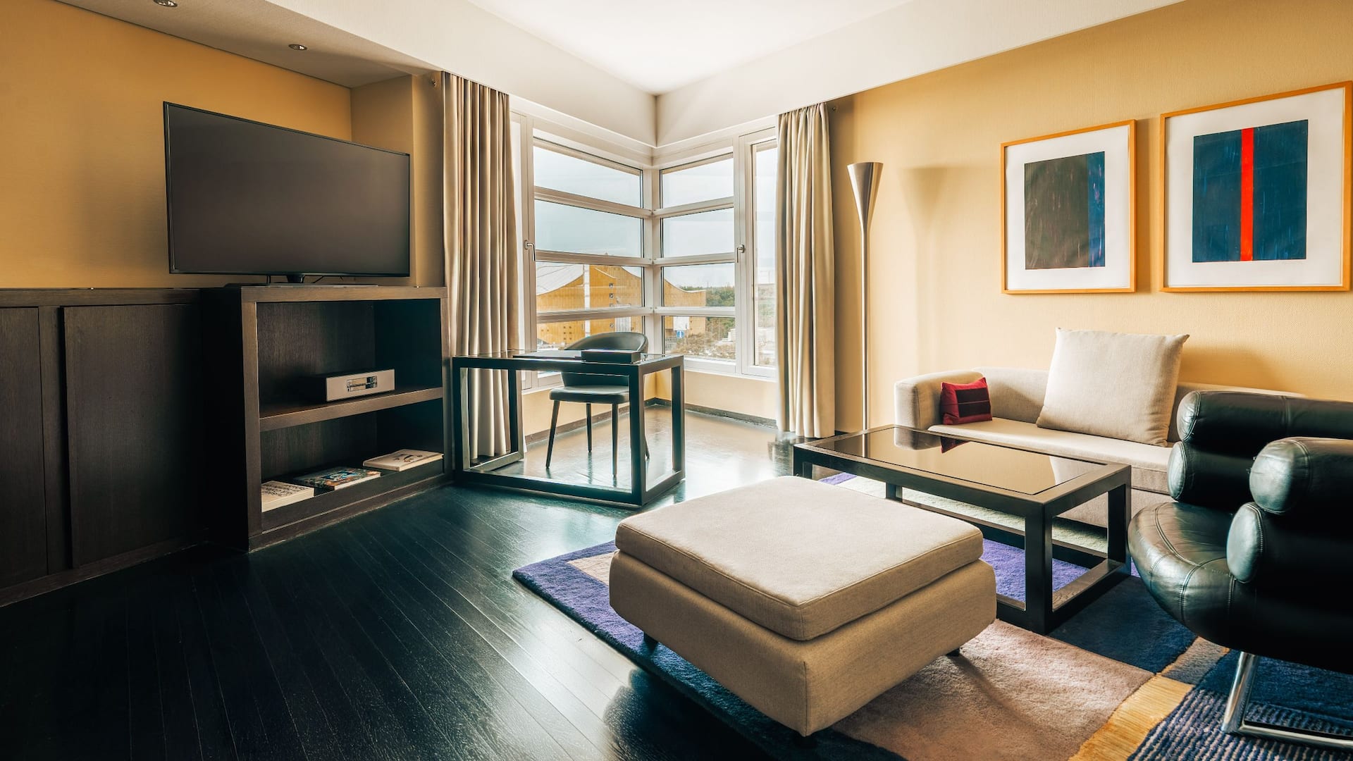 Grand Hyatt Berlin Grand Suite With View Living Room