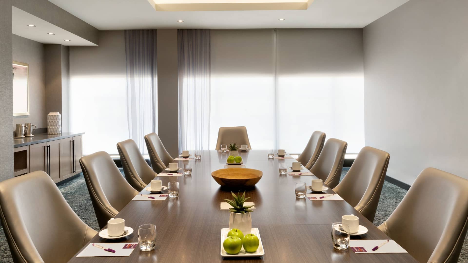 1 of 1 Hyatt Place Niagara Falls Ontario Room