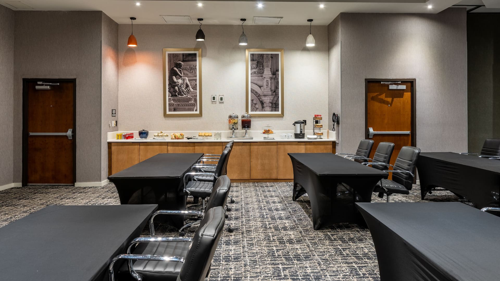 Hyatt Place Saltillo Saraperos Meeting Room Coffee Break