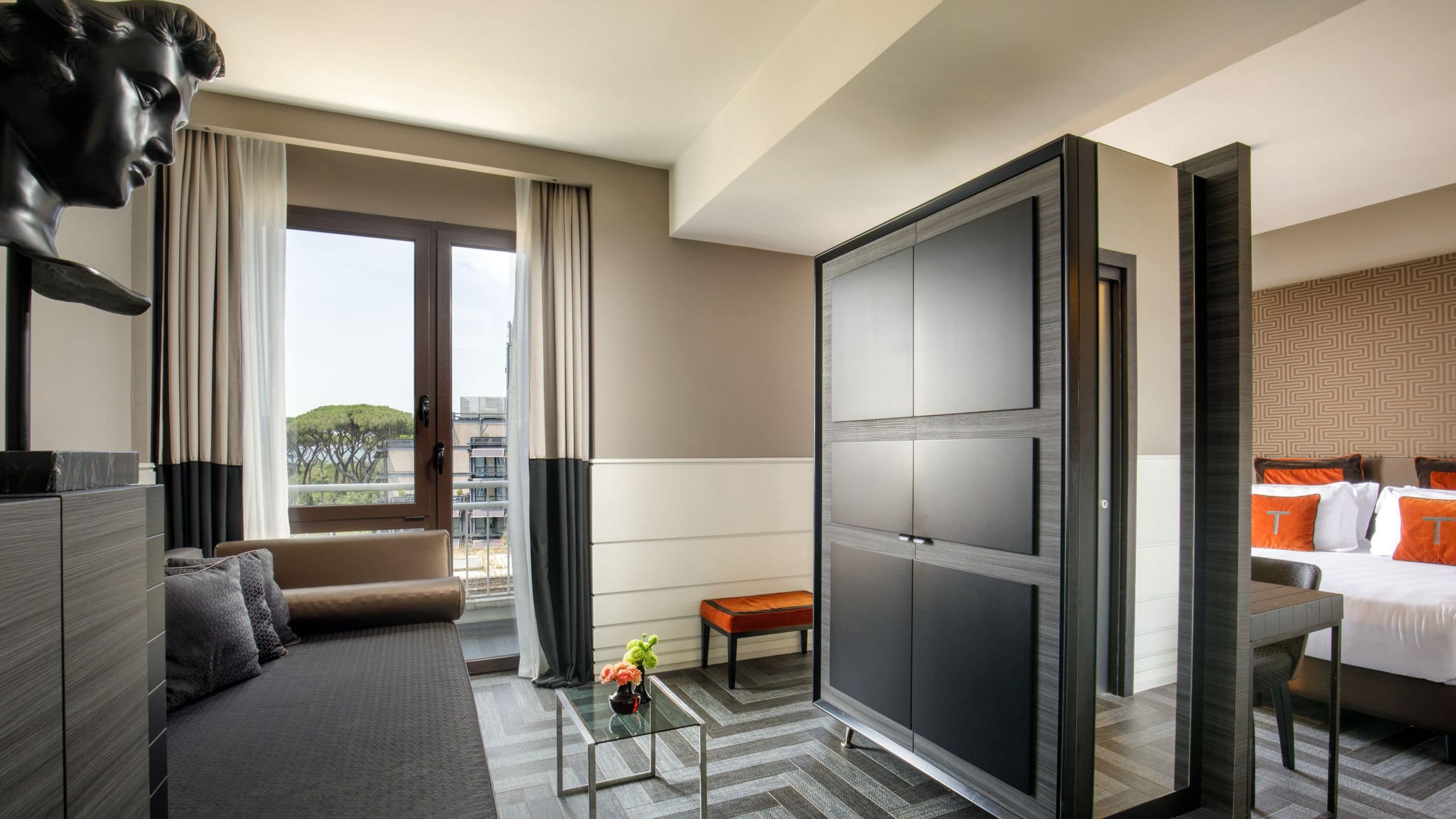 The Tribune King Junior Suite View