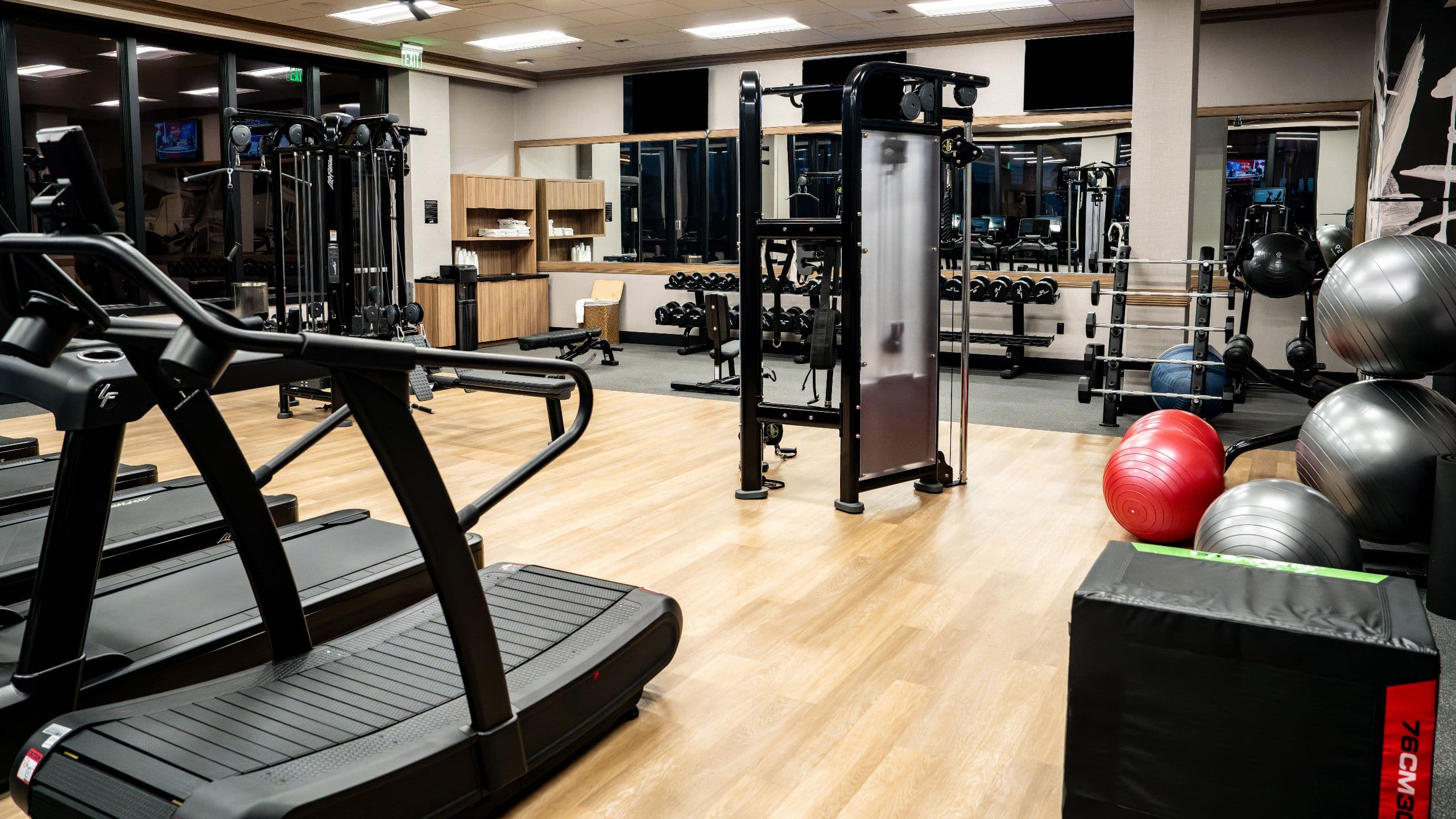 Rio Hotel & Casino Fitness Center Equipment And Weights