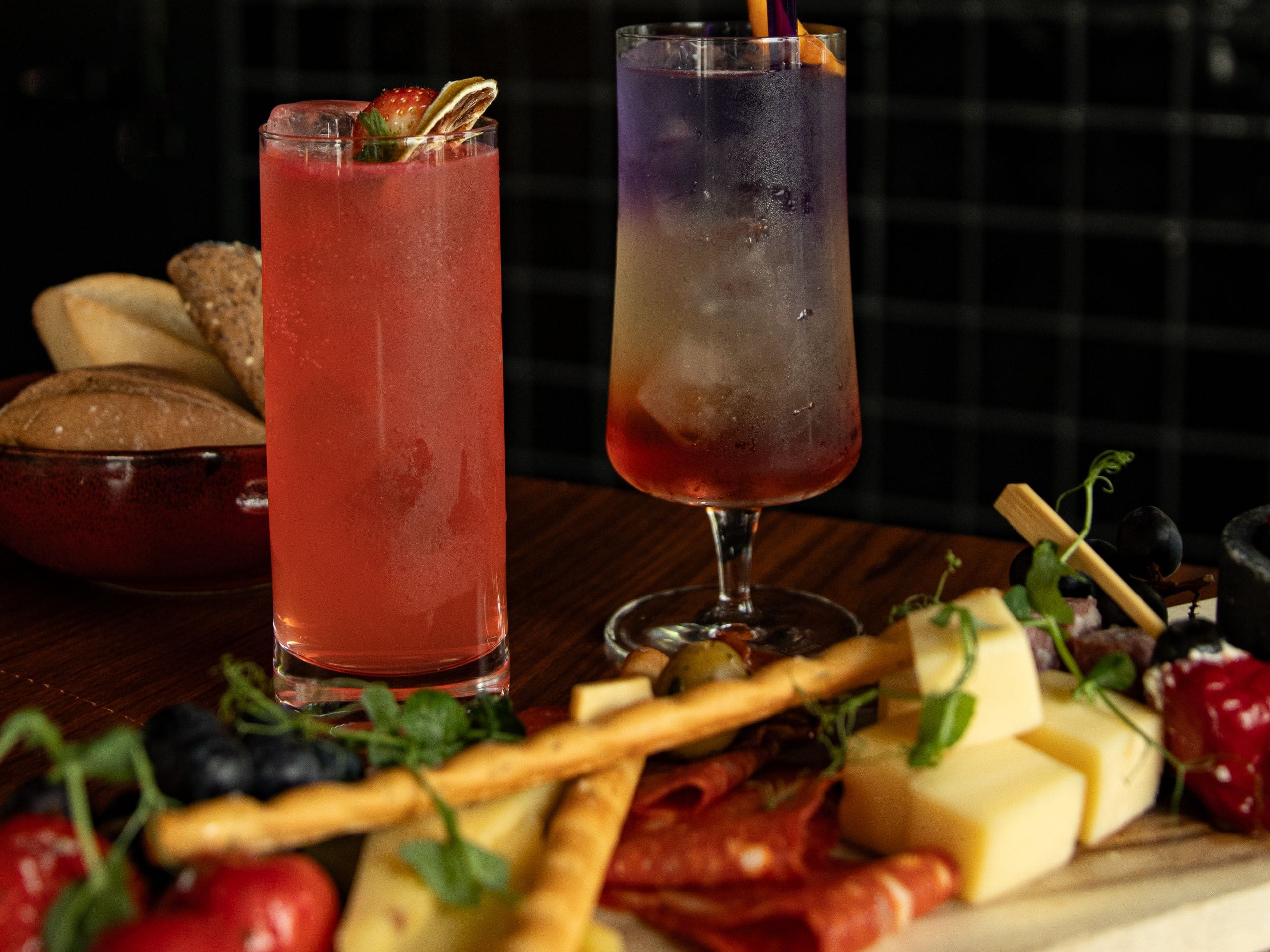 Andaz Munich Schwabinger Tor Muniqo Charcuterie Cocktail Set
