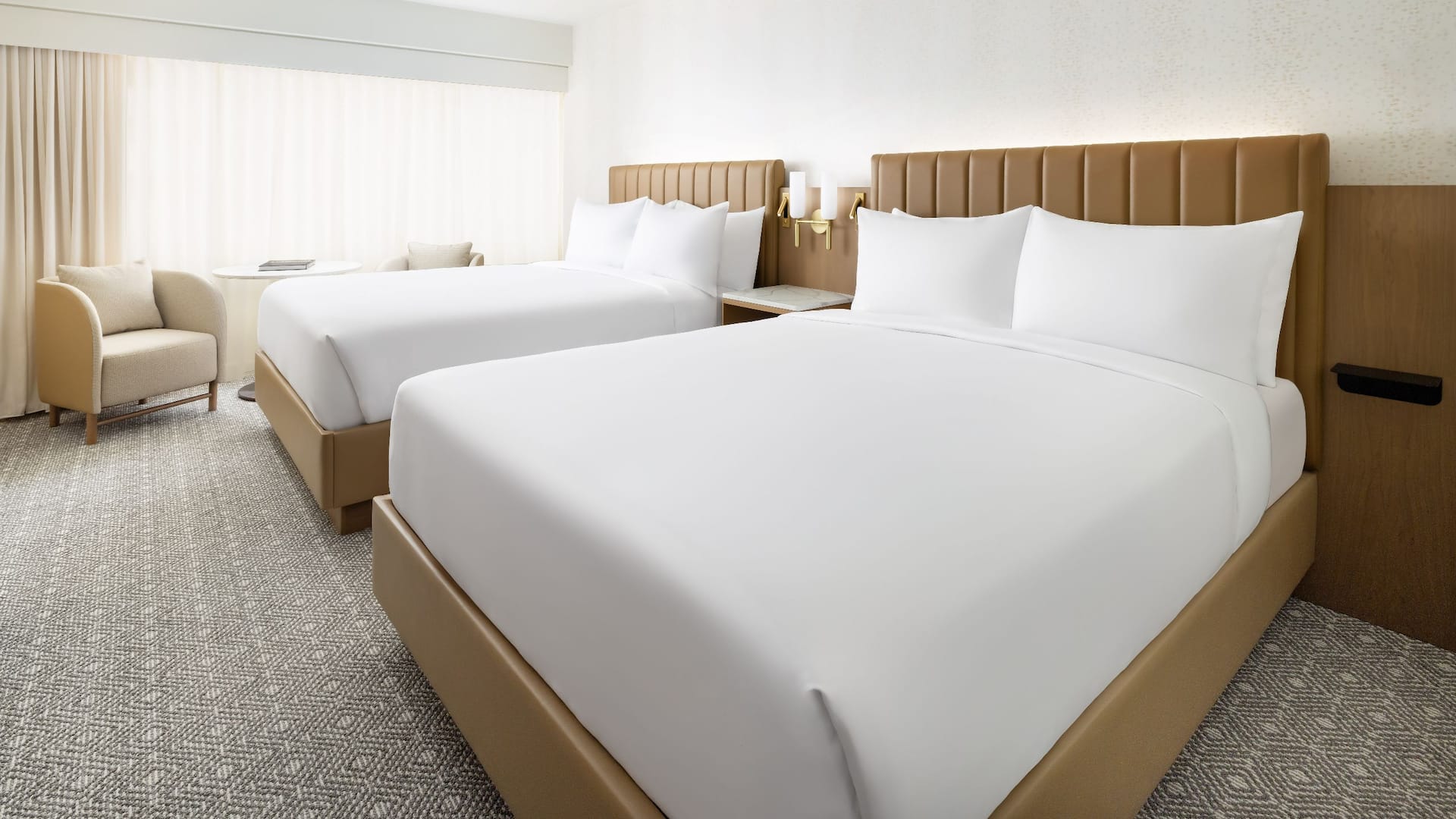 1 of 2 Hyatt Regency Times Square Two Queens Sheers Closed