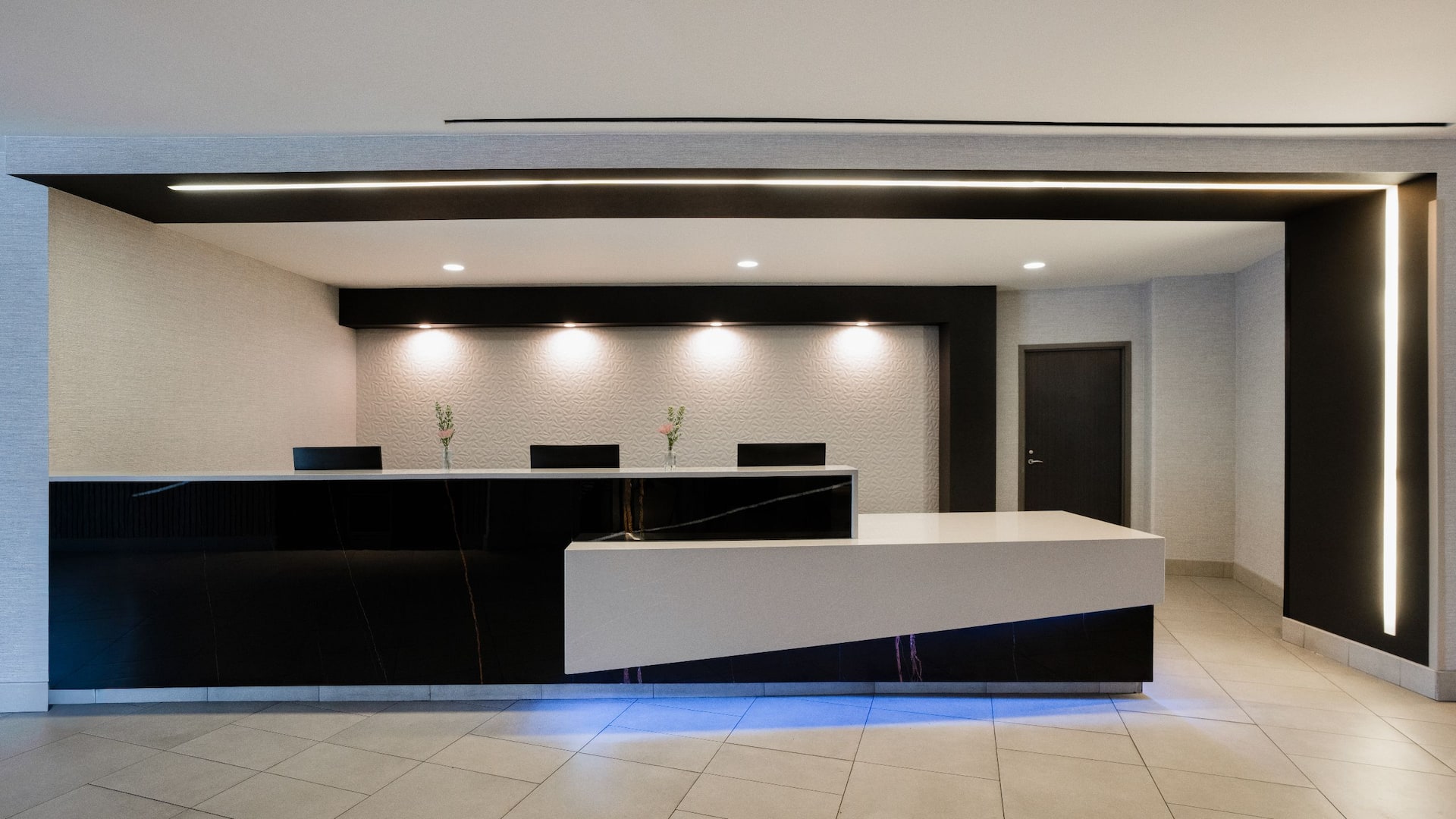 Hyatt House Washington DC / Downtown / Convention Center Front Desk