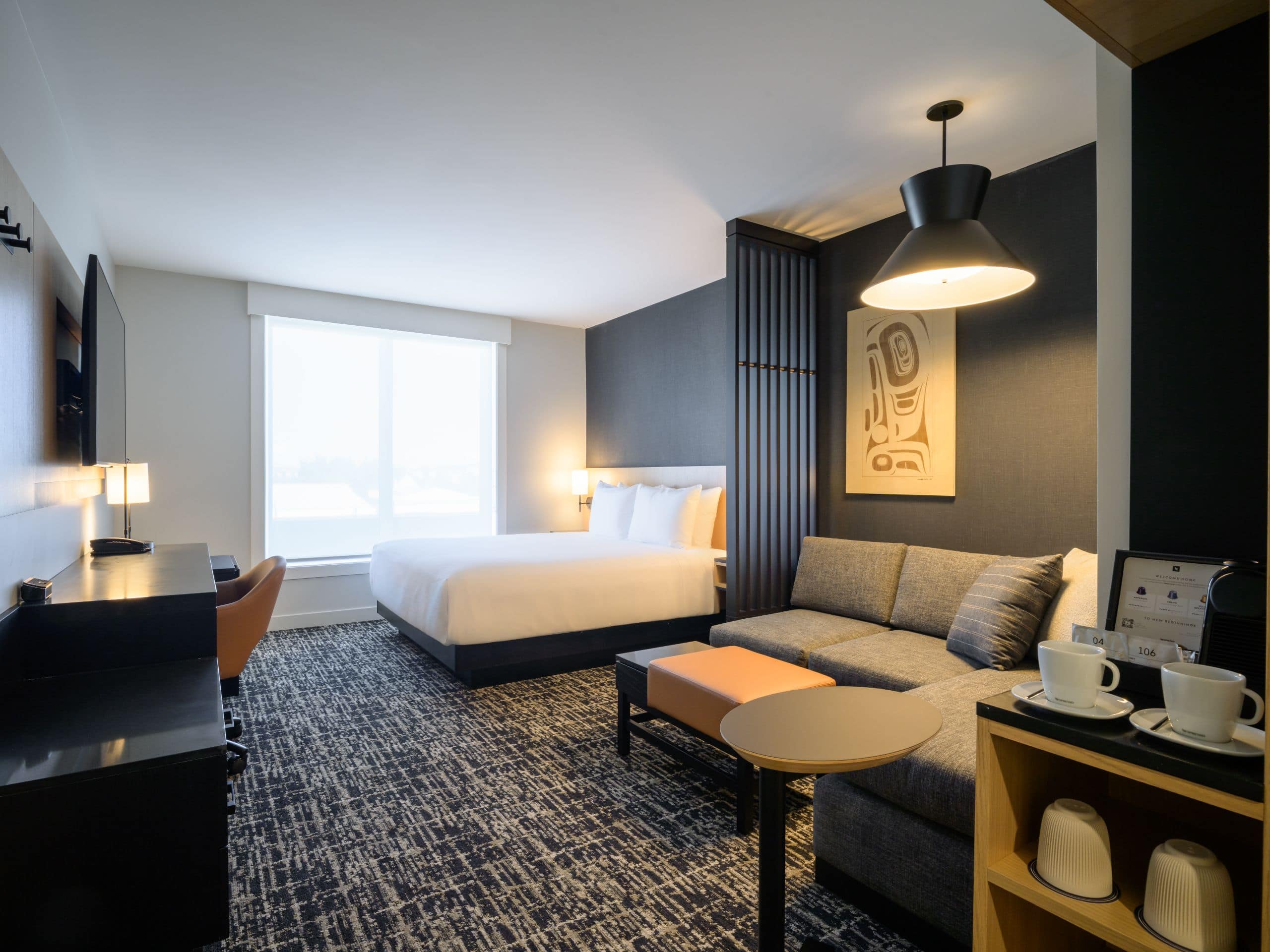 YXYZW-P0016-King-Guestroom-