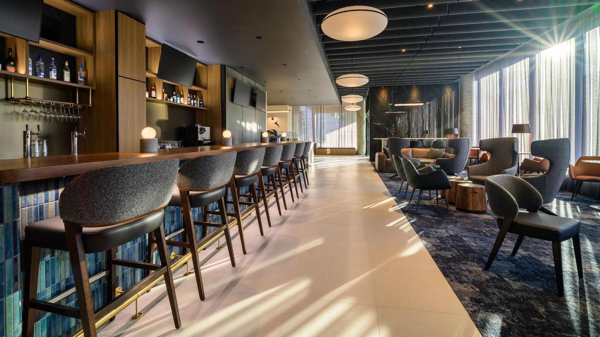 Hyatt Place Whitehorse Lobby Bar Seating