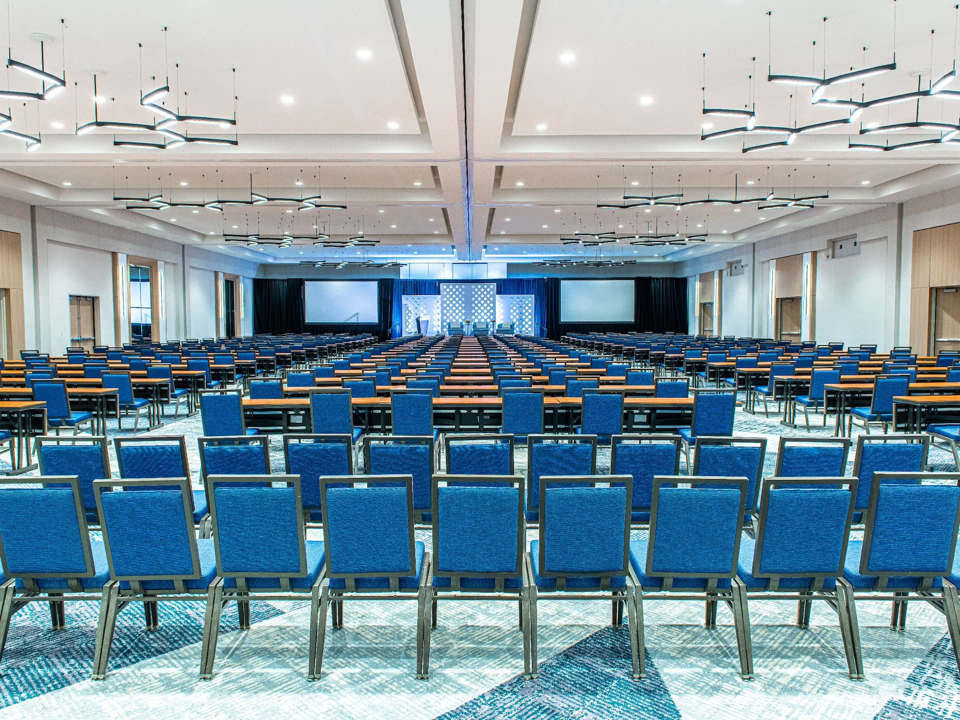 Hyatt Regency Crystal City at Reagan National Airport Ballroom Theater