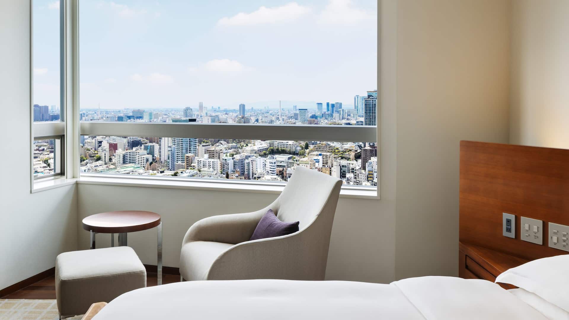 Grand Hyatt Tokyo City View King Daytime Window