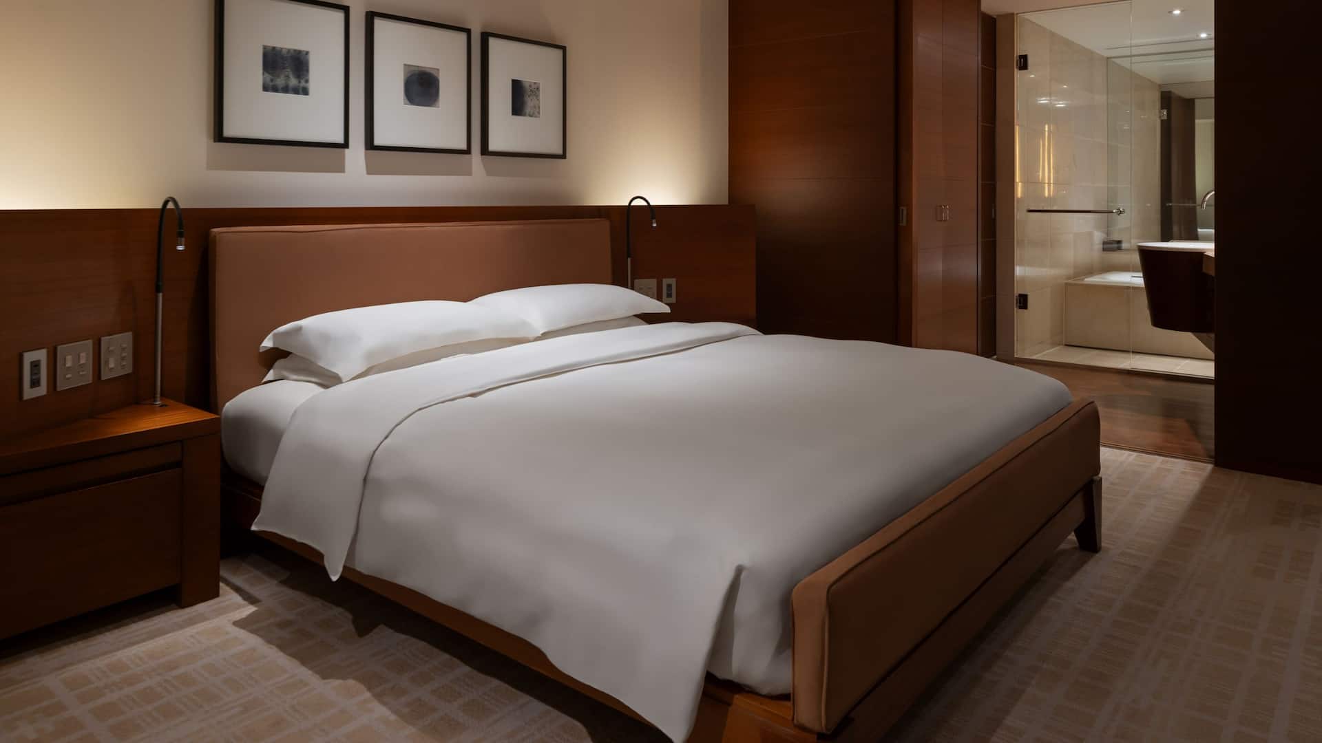 第 6，共 7 Grand Hyatt Tokyo One King Bed Night