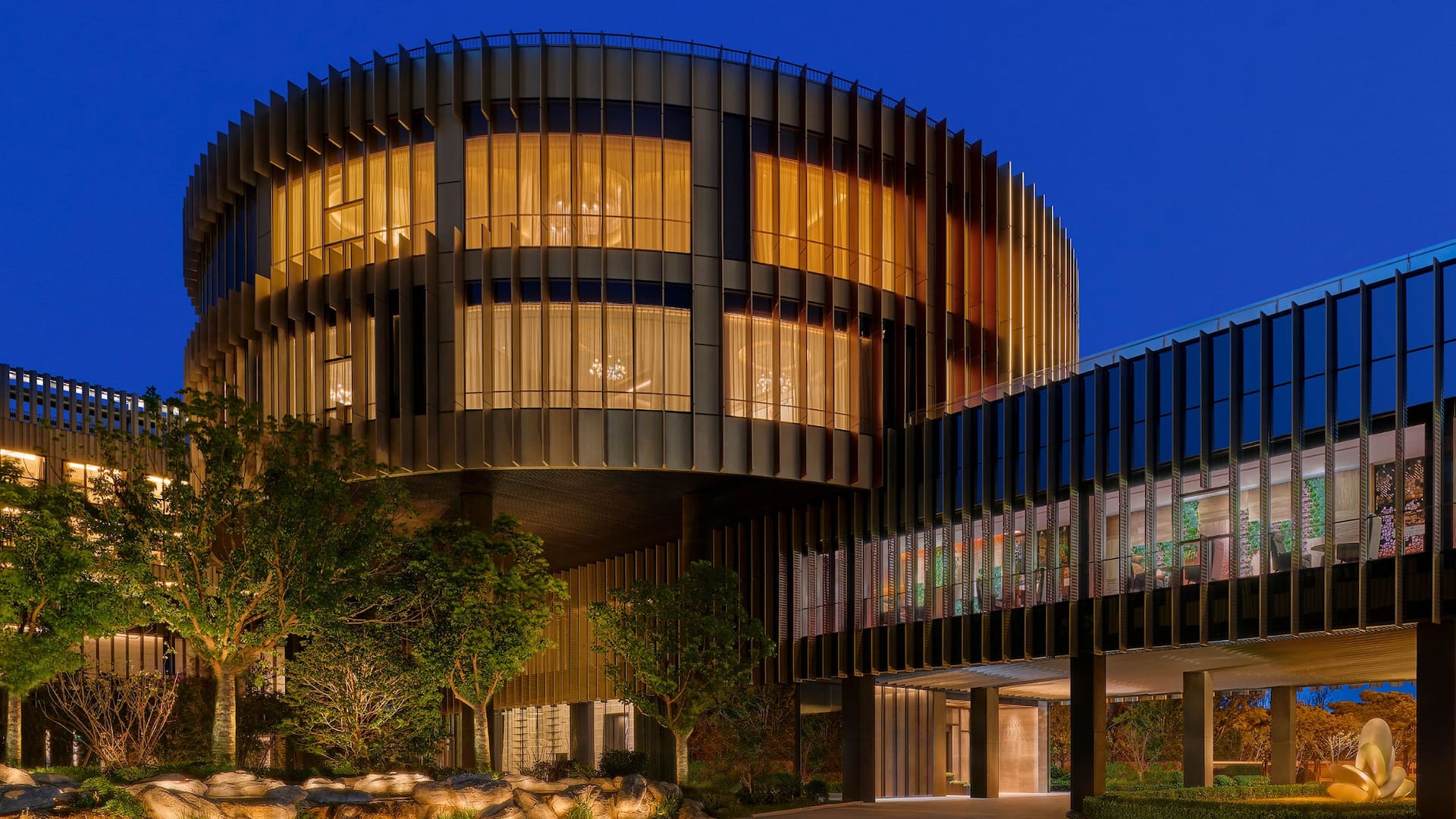 Hyatt Regency Shanghai Lingang Night View