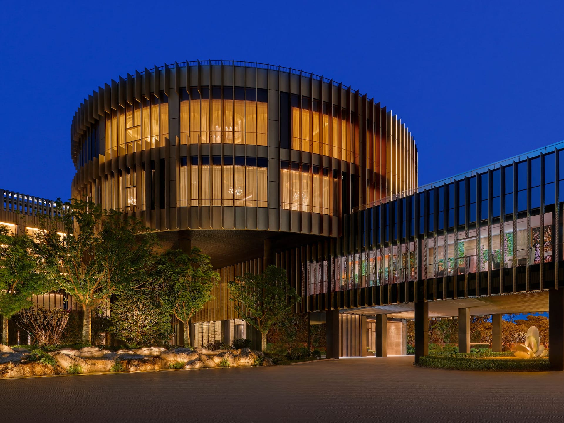 Hyatt Regency Shanghai Lingang Night View