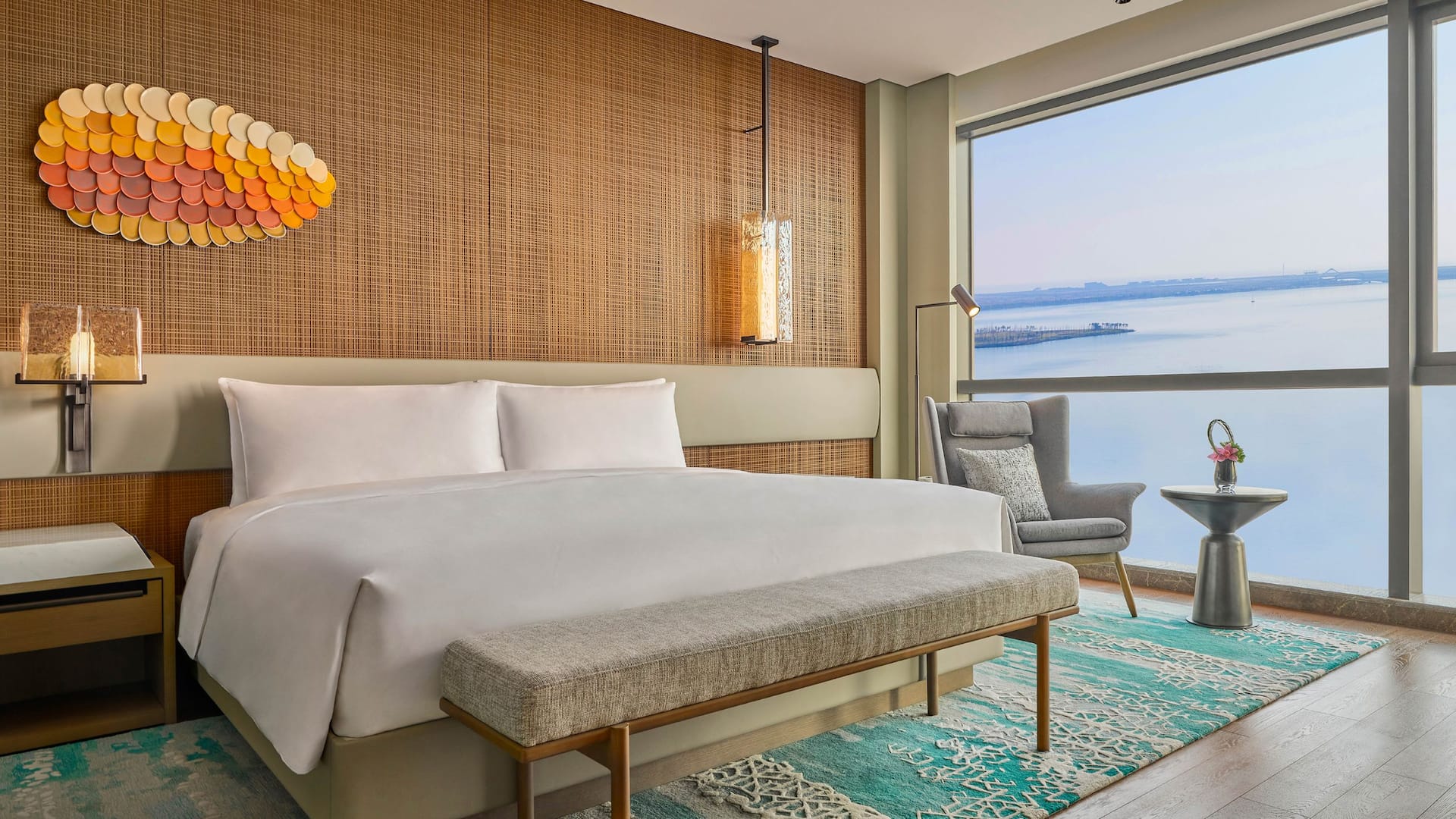 Hyatt Regency Shanghai Lingang Lake View Suite