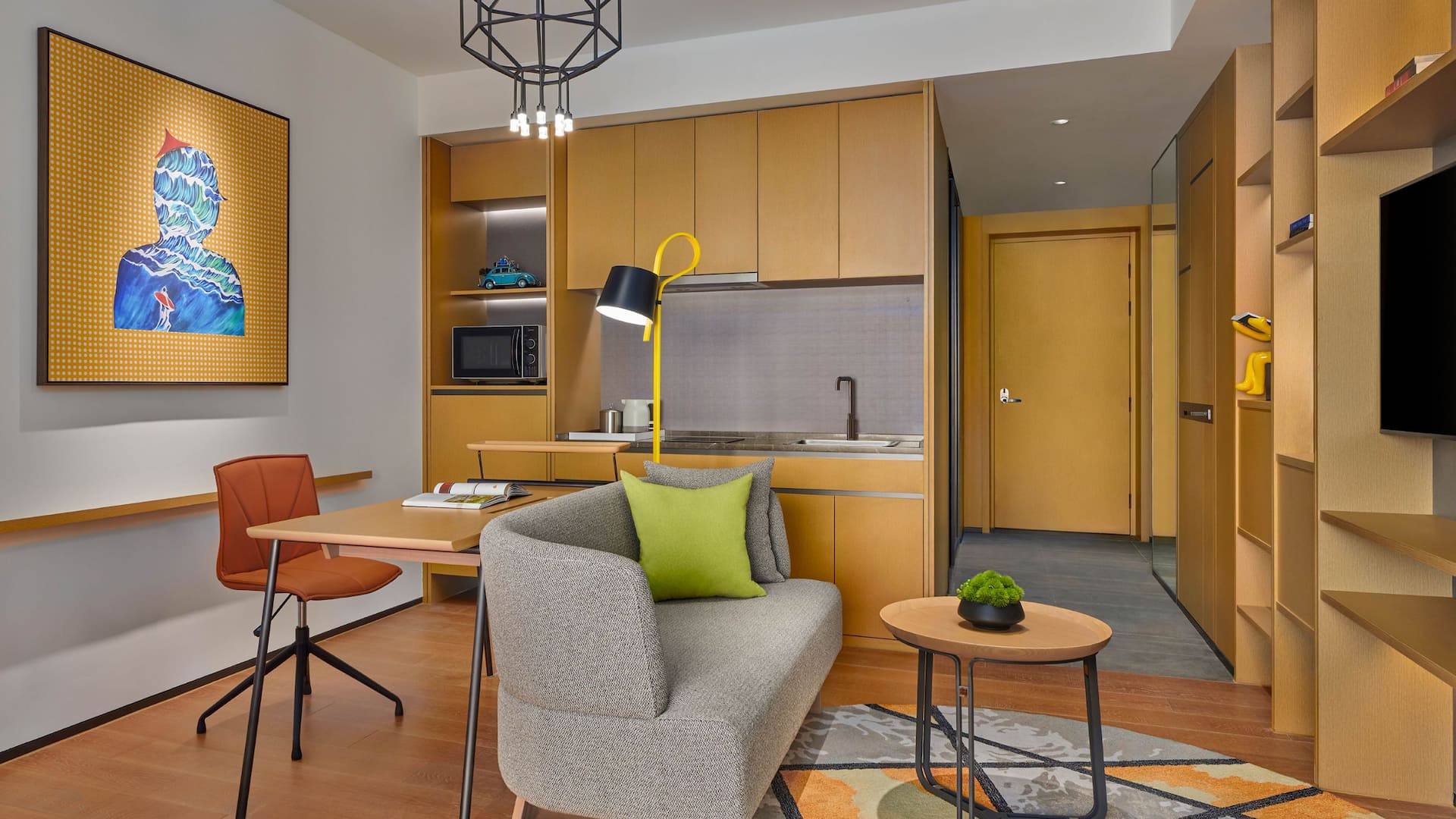 Hyatt Place Shanghai Lingang Xinchen International Conference Center King Bed With Lake View Living