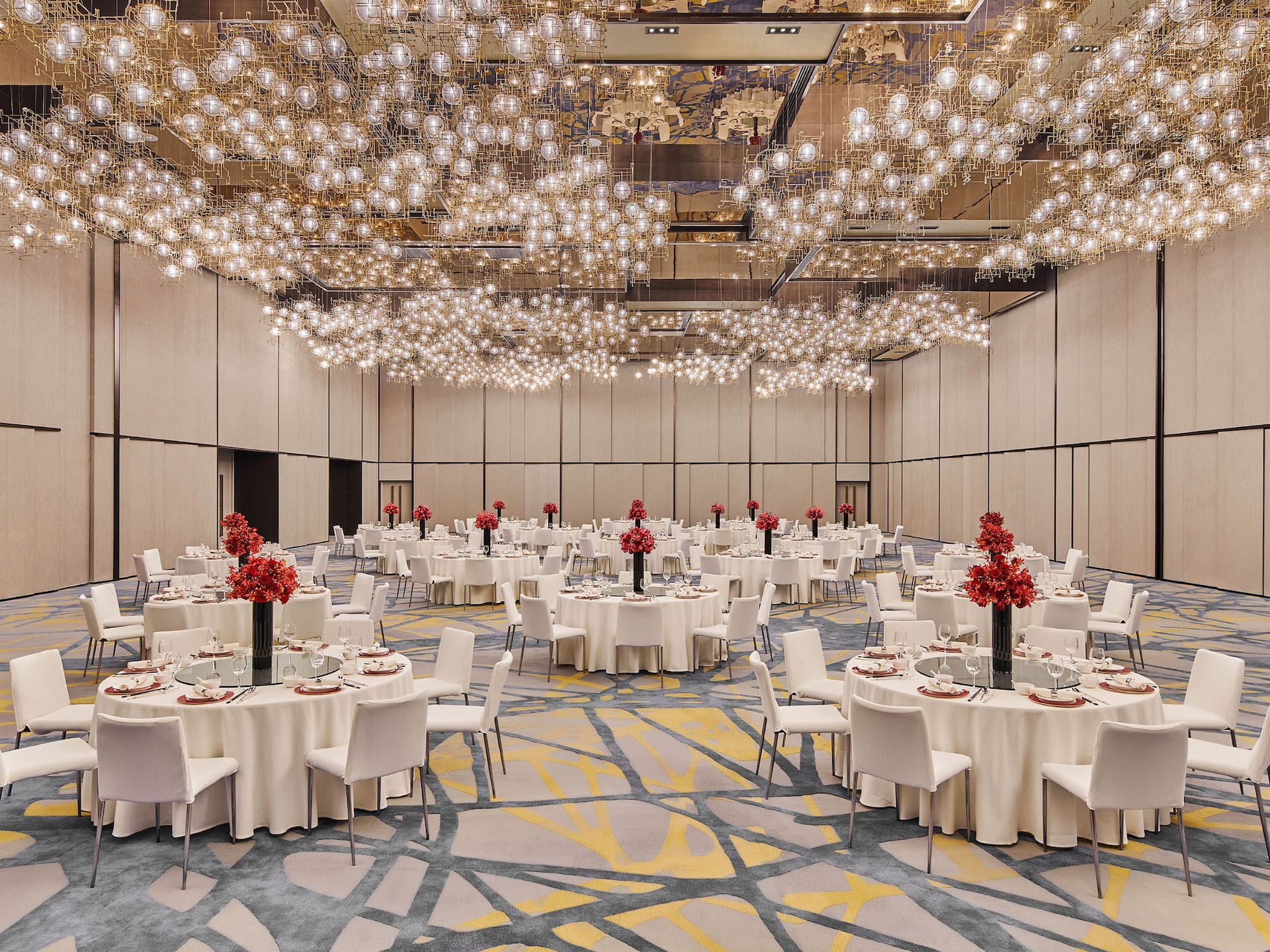 Hyatt Regency Shanghai Lingang Regency Ballroom Wedding
