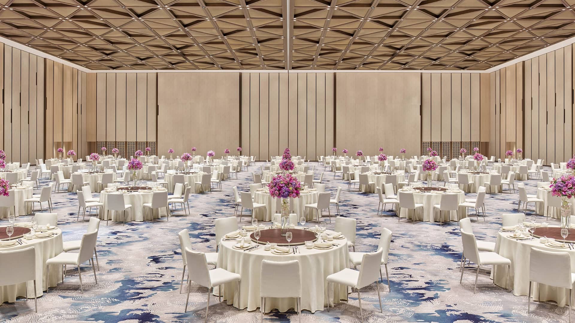Hyatt Regency Shanghai Lingang Grand Ball Room Round Table