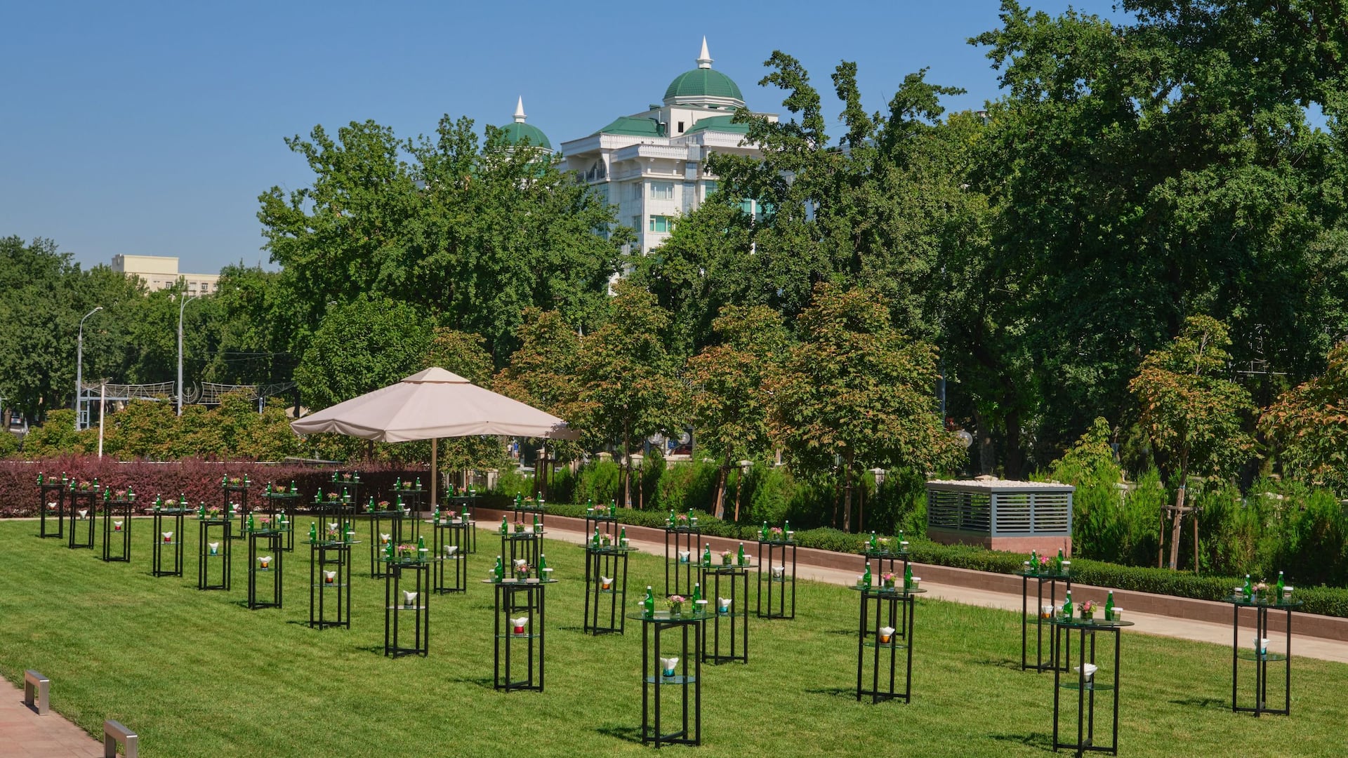 3 of 4 Hyatt Regency Tashkent Terrace Landscaping