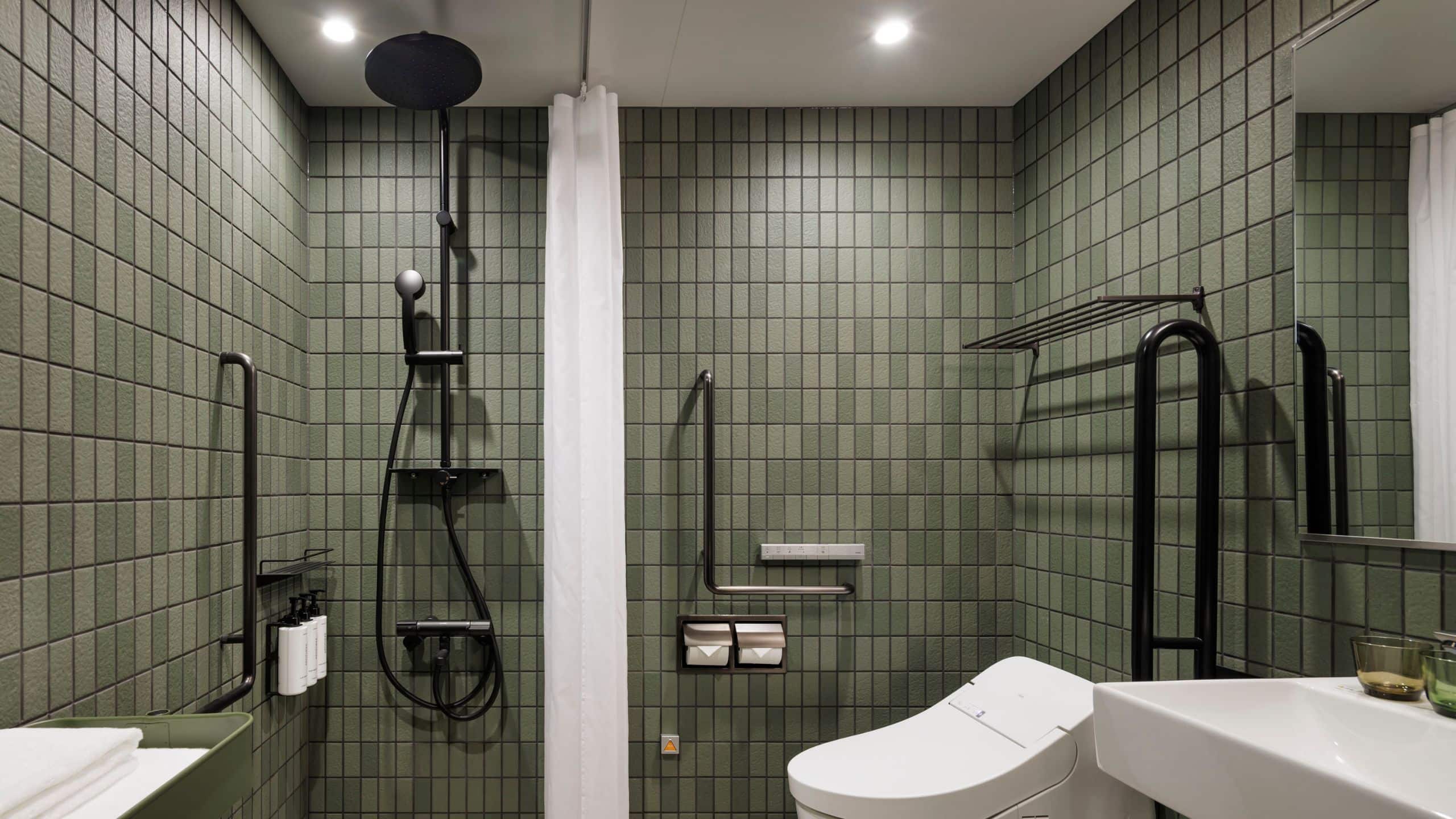 Caption by Hyatt Kabutocho Tokyo Deluxe King Accessible Bathroom