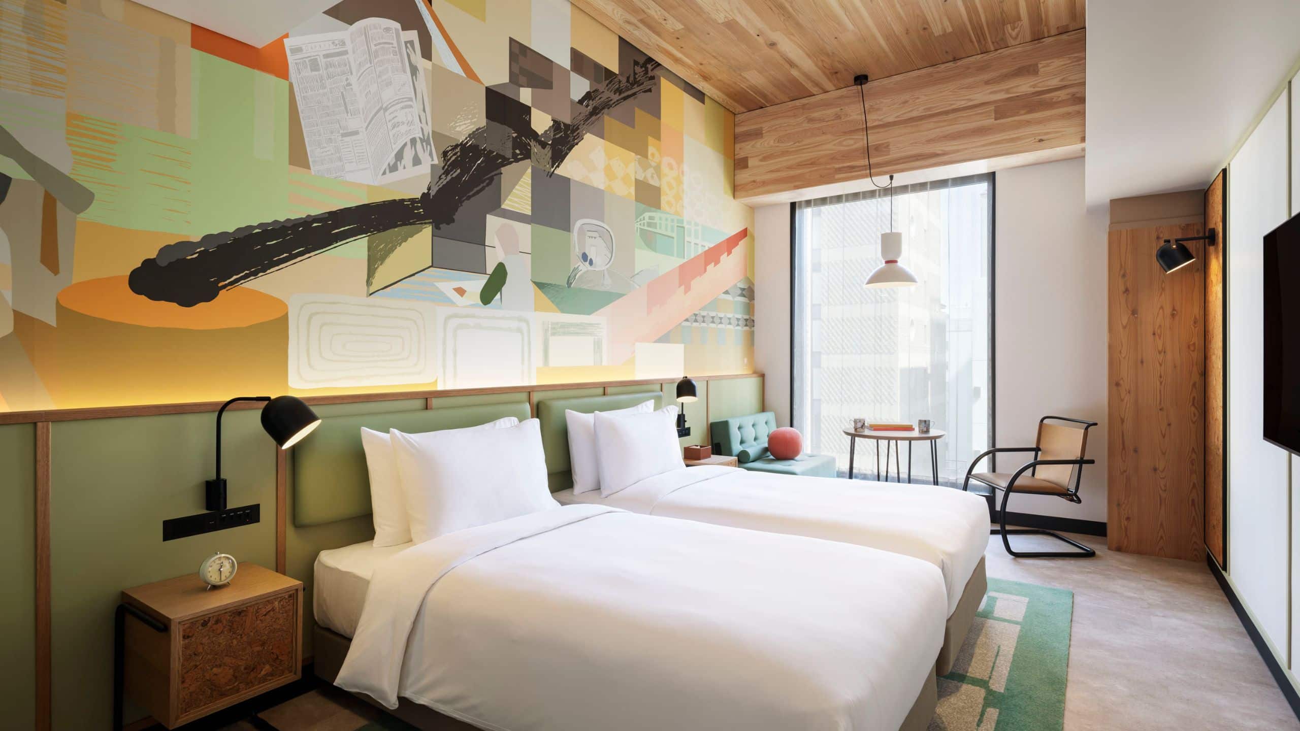 Caption by Hyatt Kabutocho Tokyo Deluxe Twin Guestroom