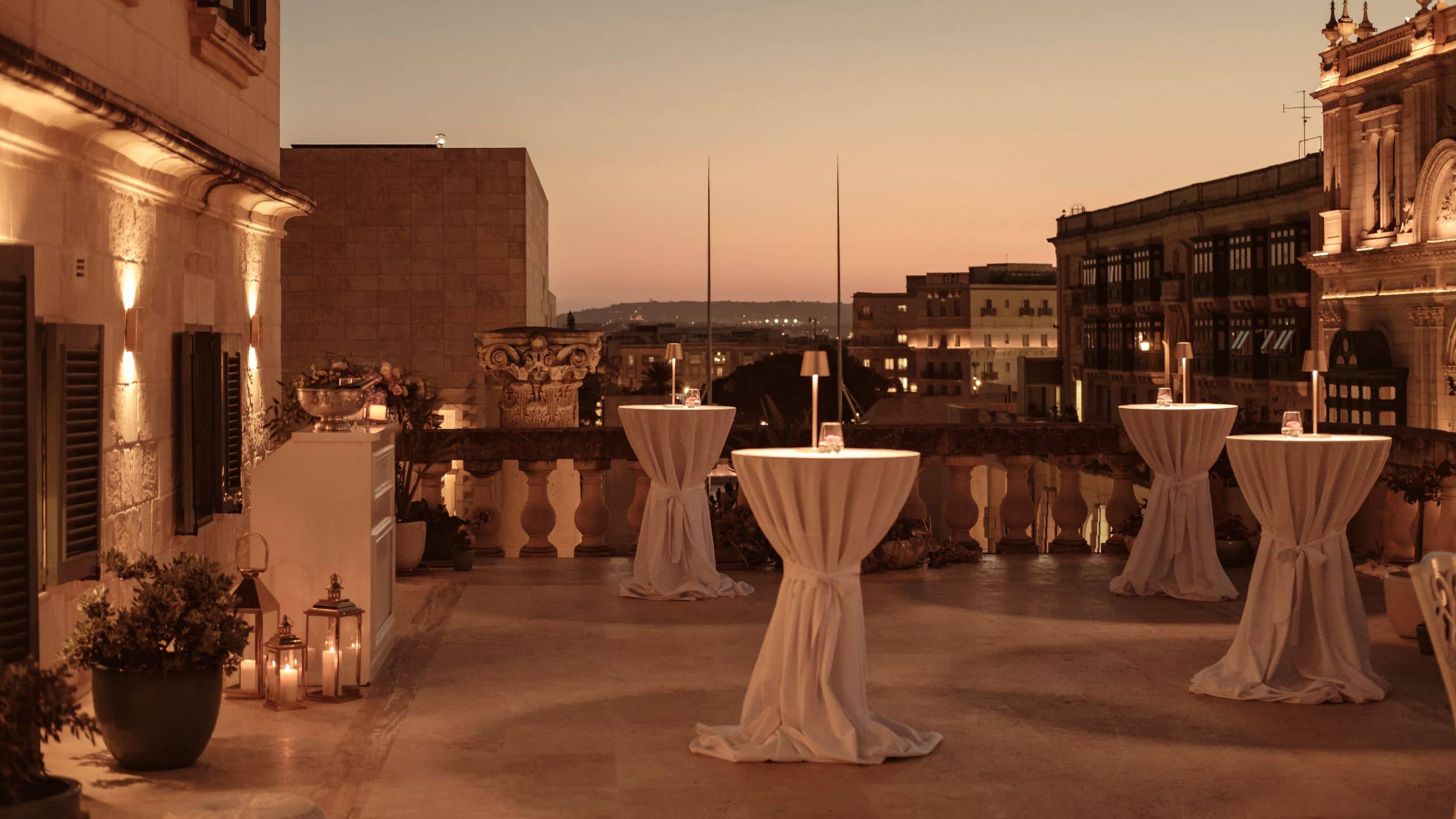 Hyatt Centric Malta Cocktail Outdoor