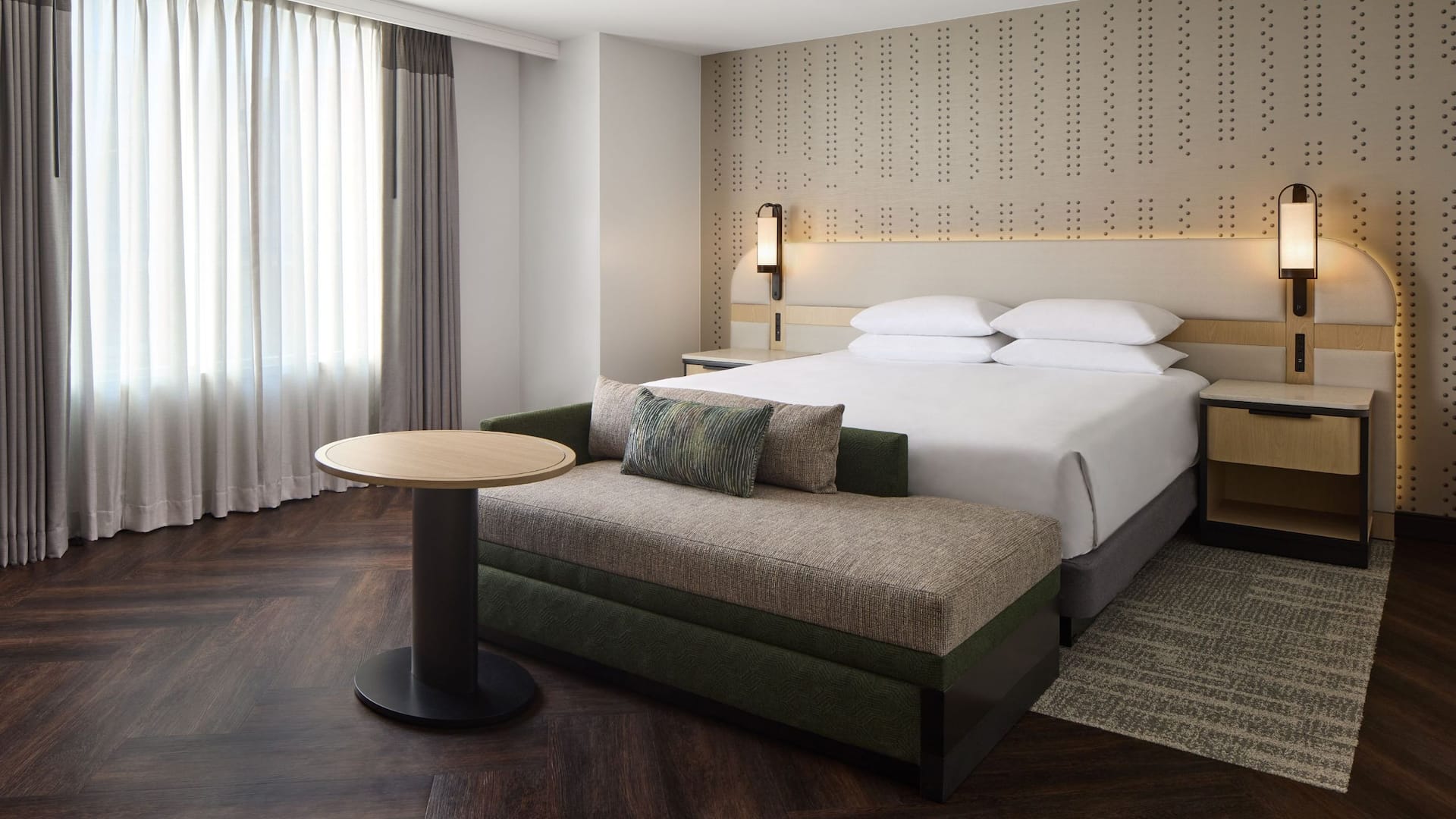 3 of 5 Hyatt Regency Washington on Capitol Hill Presidential Suite Bedroom