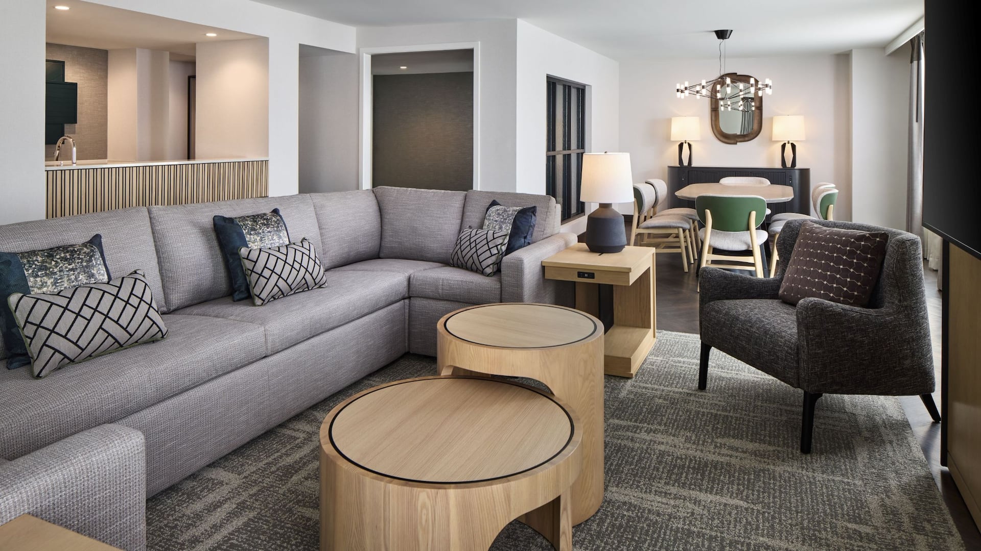 Hyatt Regency Washington on Capitol Hill Presidential Suite Living Area