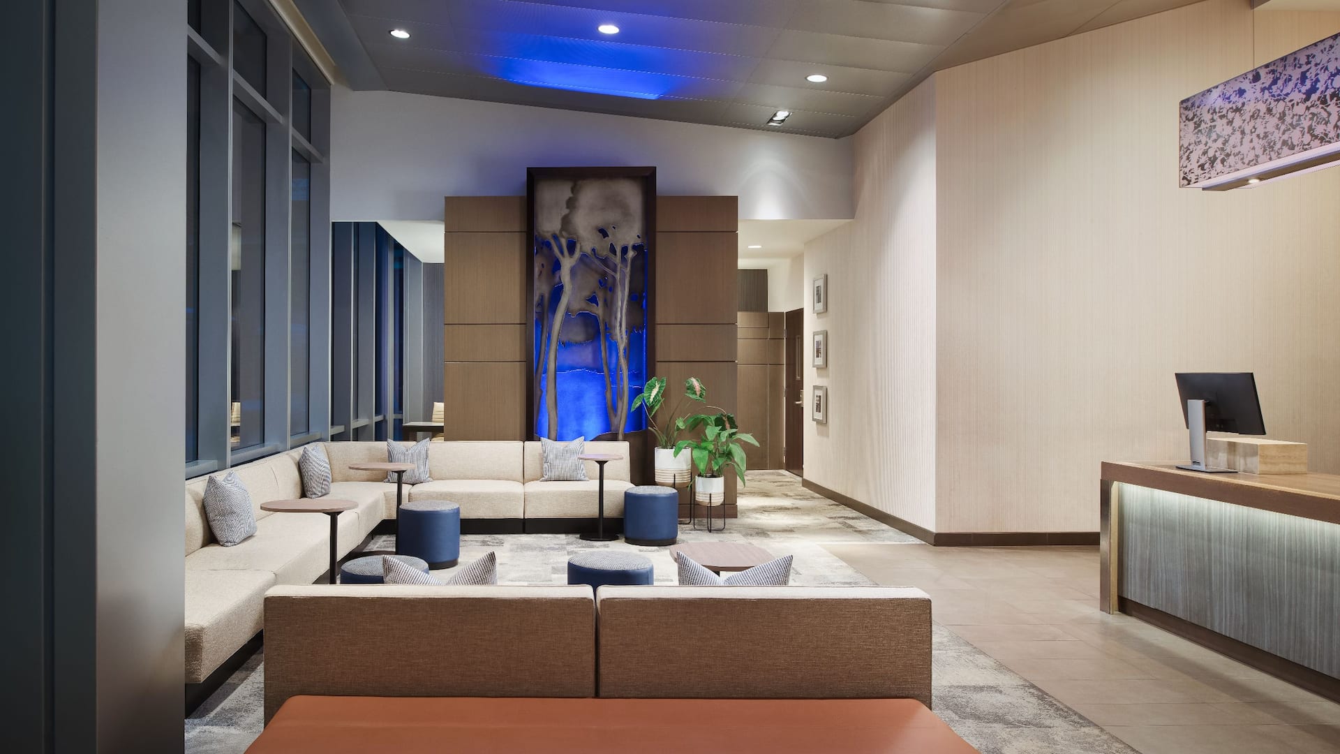 Hyatt Place Chicago/Downtown-The Loop Lobby Front Desk