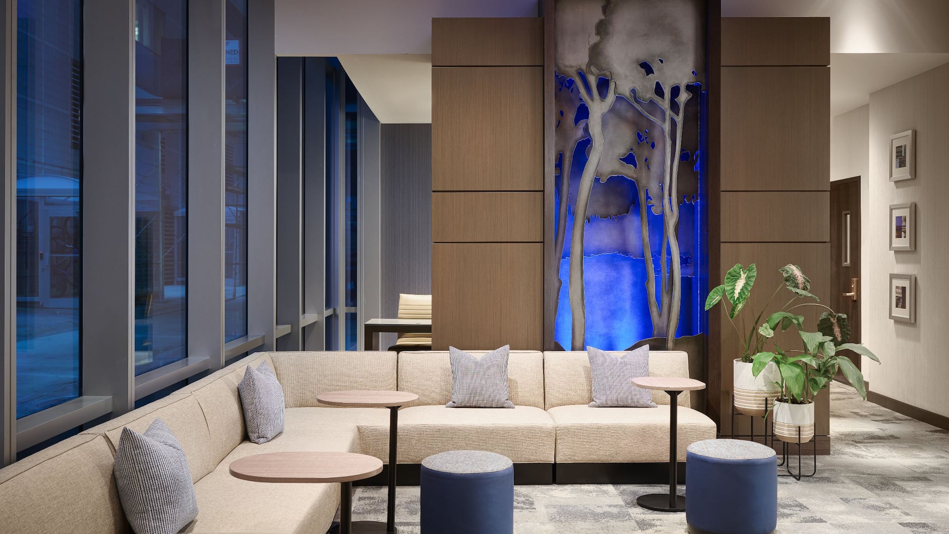 Hyatt Place Chicago/Downtown-The Loop Lobby Seating