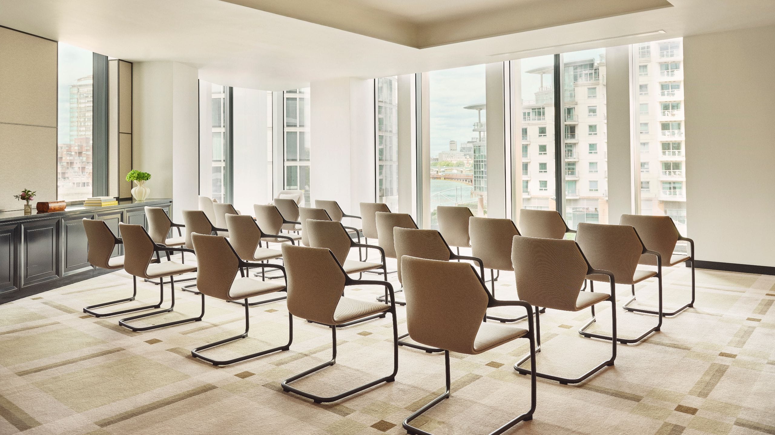 3 of 5 Park Hyatt London River Thames Meeting Theatre Back