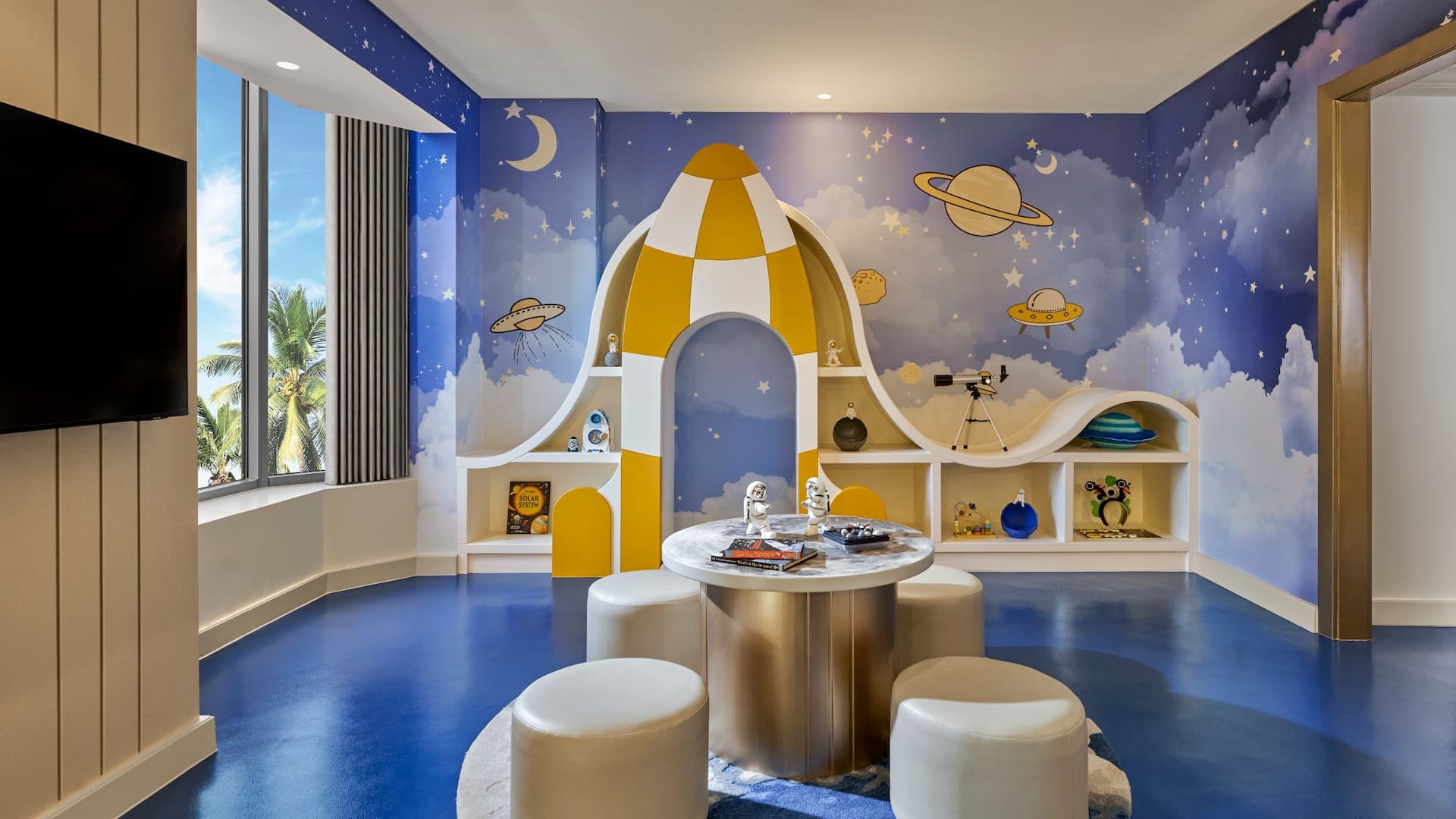 2 из 2 Grand Hyatt Jakarta Space Room