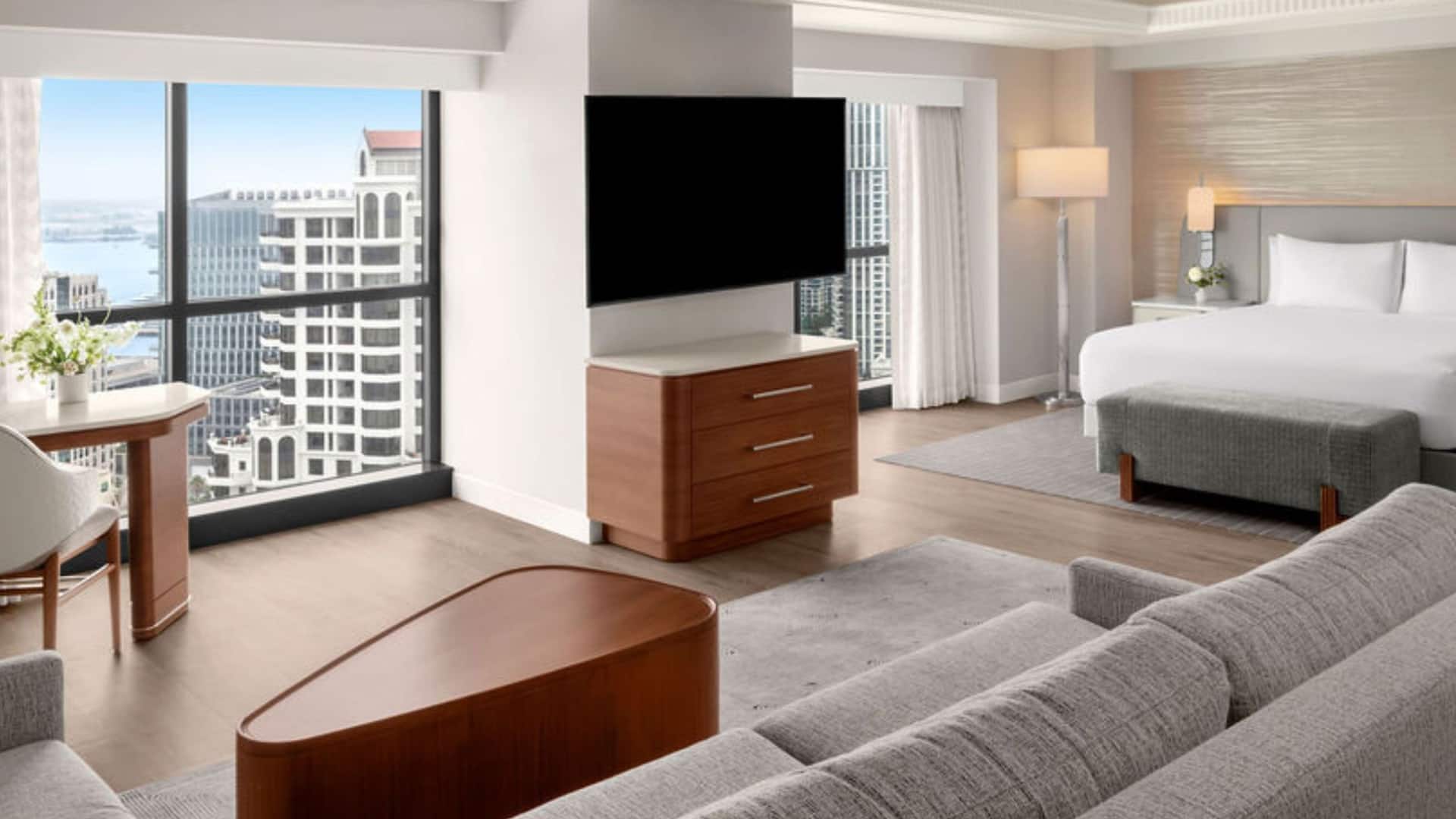 3 of 5 Manchester Grand Hyatt San Diego Deluxe King Suite