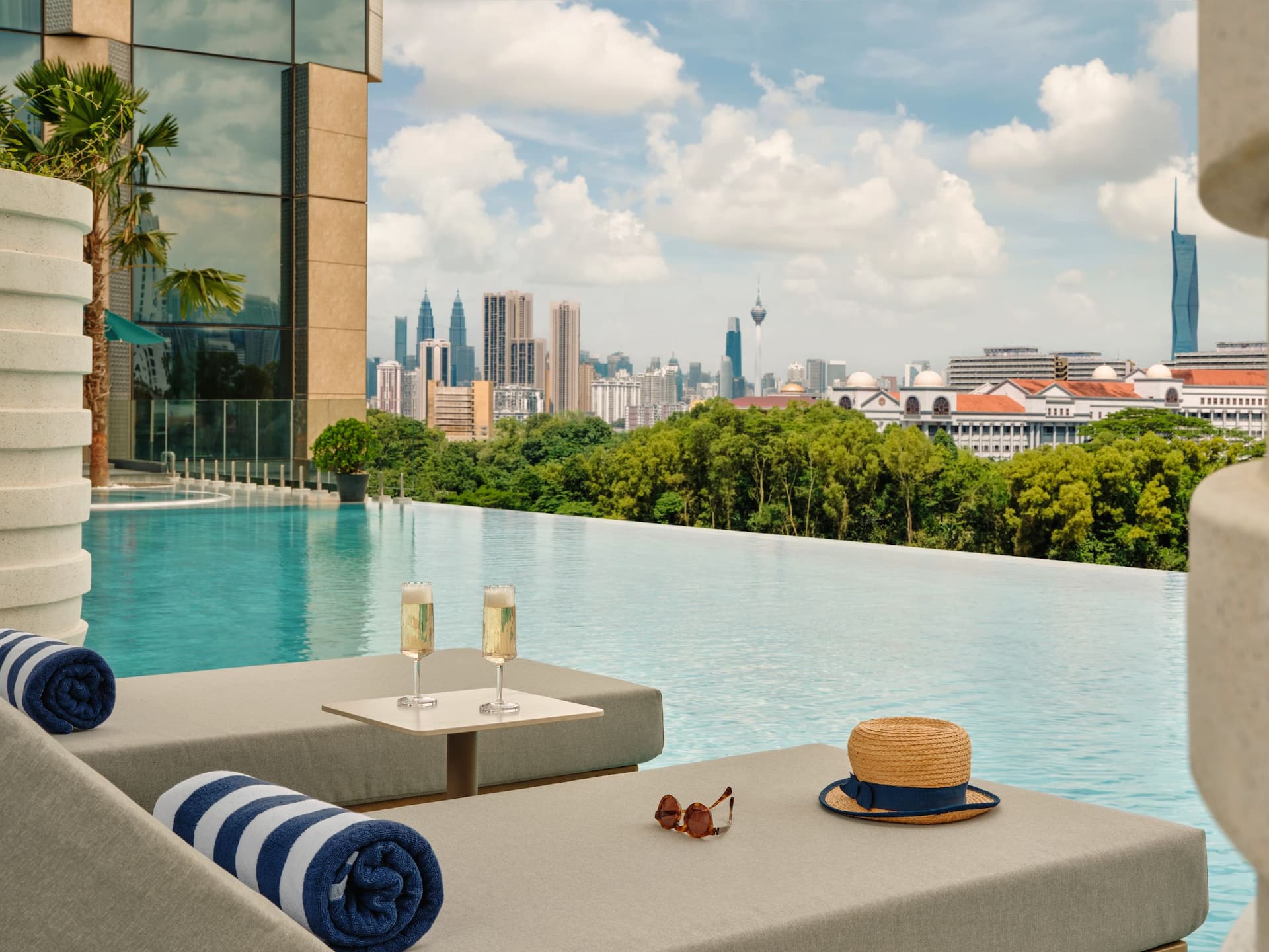 Hyatt Regency Kuala Lumpur at KL Midtown Pool View With Champagne