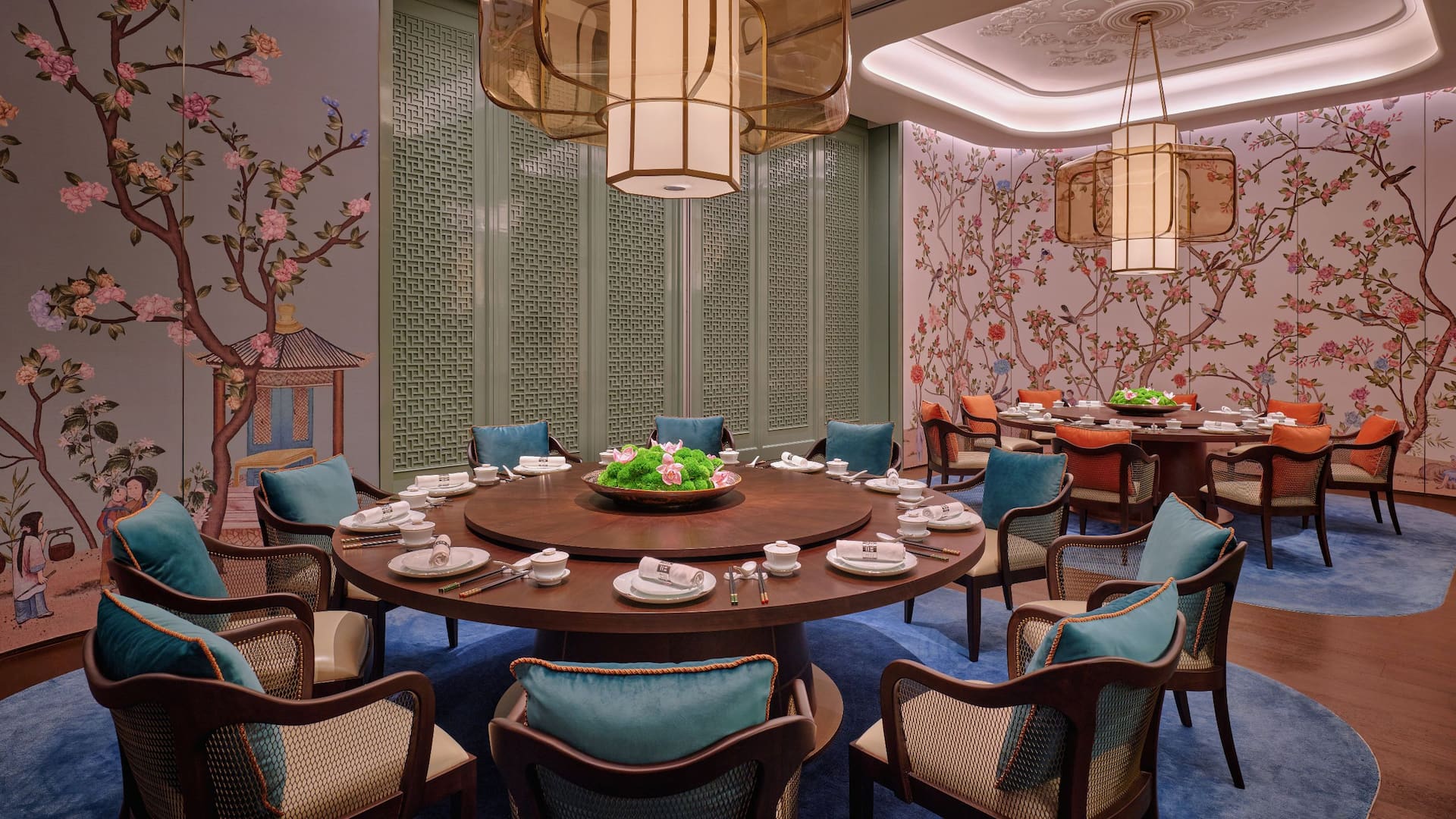 第 4，共 5 Hyatt Regency Kuala Lumpur at KL Midtown China House Private Dining Room Tables