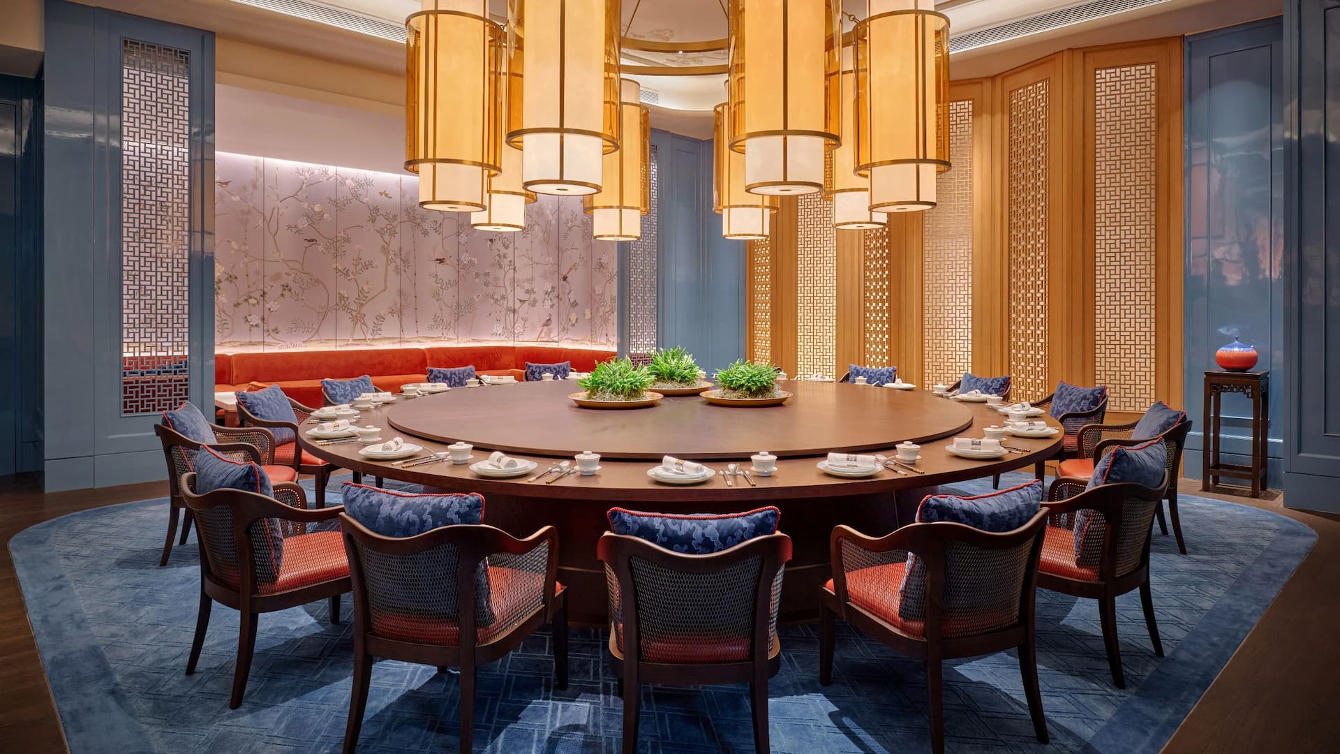 第 2，共 5 Hyatt Regency Kuala Lumpur at KL Midtown China House Private Dining Room Blue