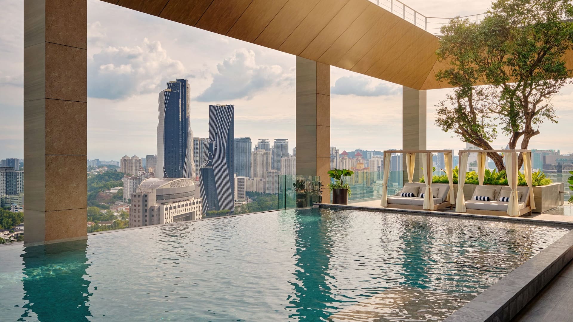 Hyatt Regency Kuala Lumpur at KL Midtown Residences Pool Rooftop