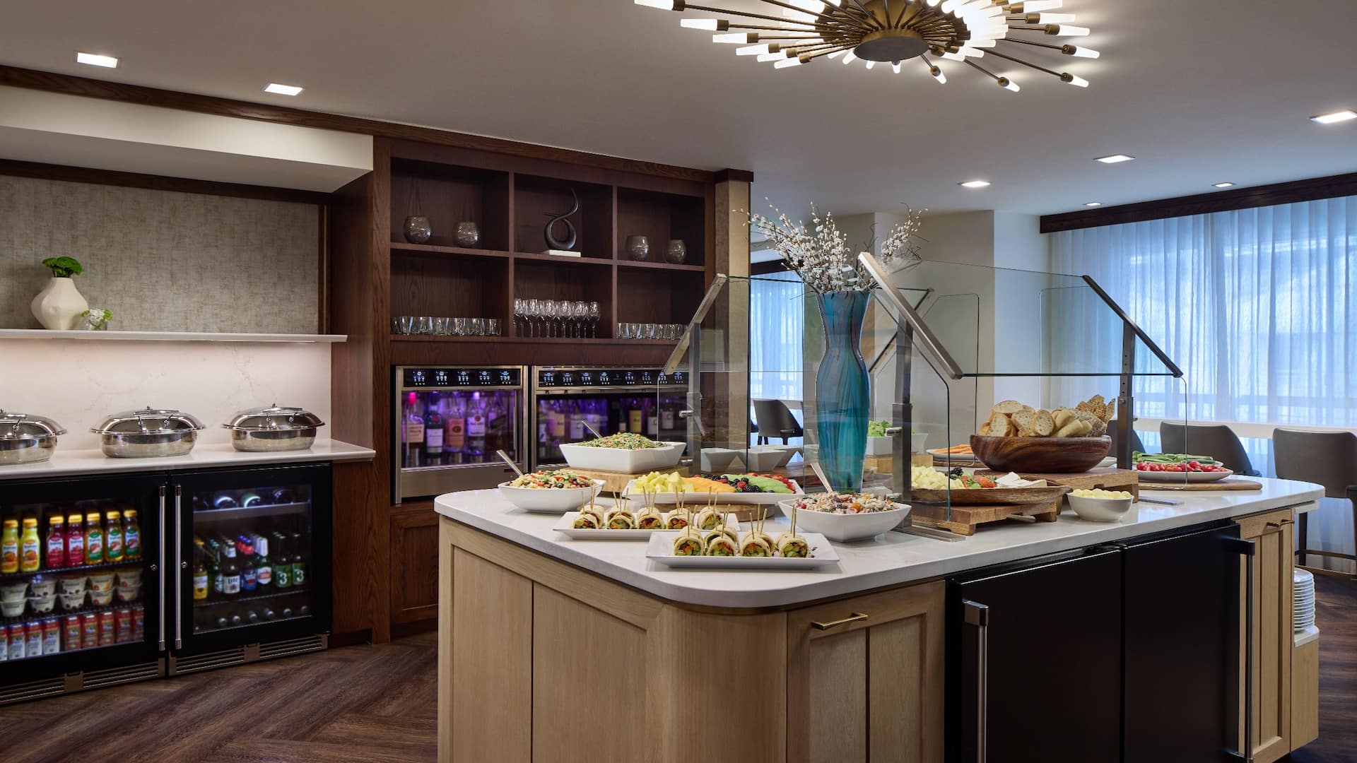 Grand Hyatt Washington Grand Club Lounge Dinner