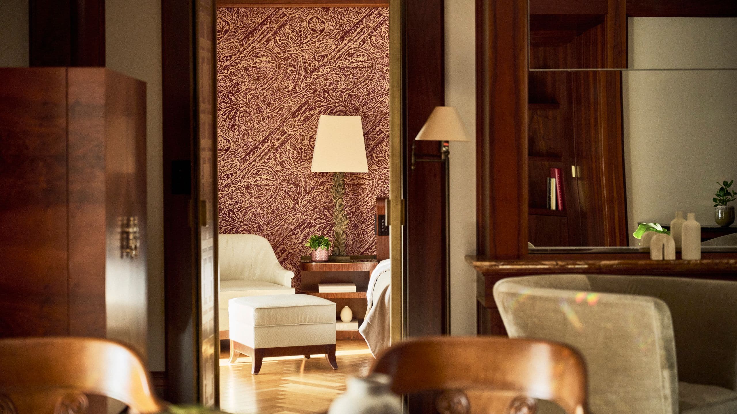 Park Hyatt Vienna Ambassador Suite Detail Shot Lamp