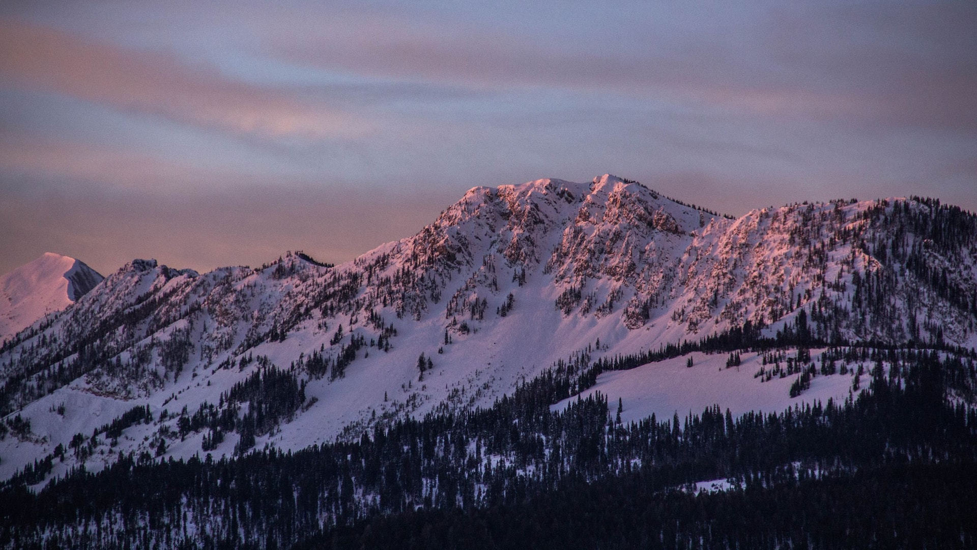 Hyatt Place Bozeman Yellowstone Airport Mountain Range At Sun Rise
