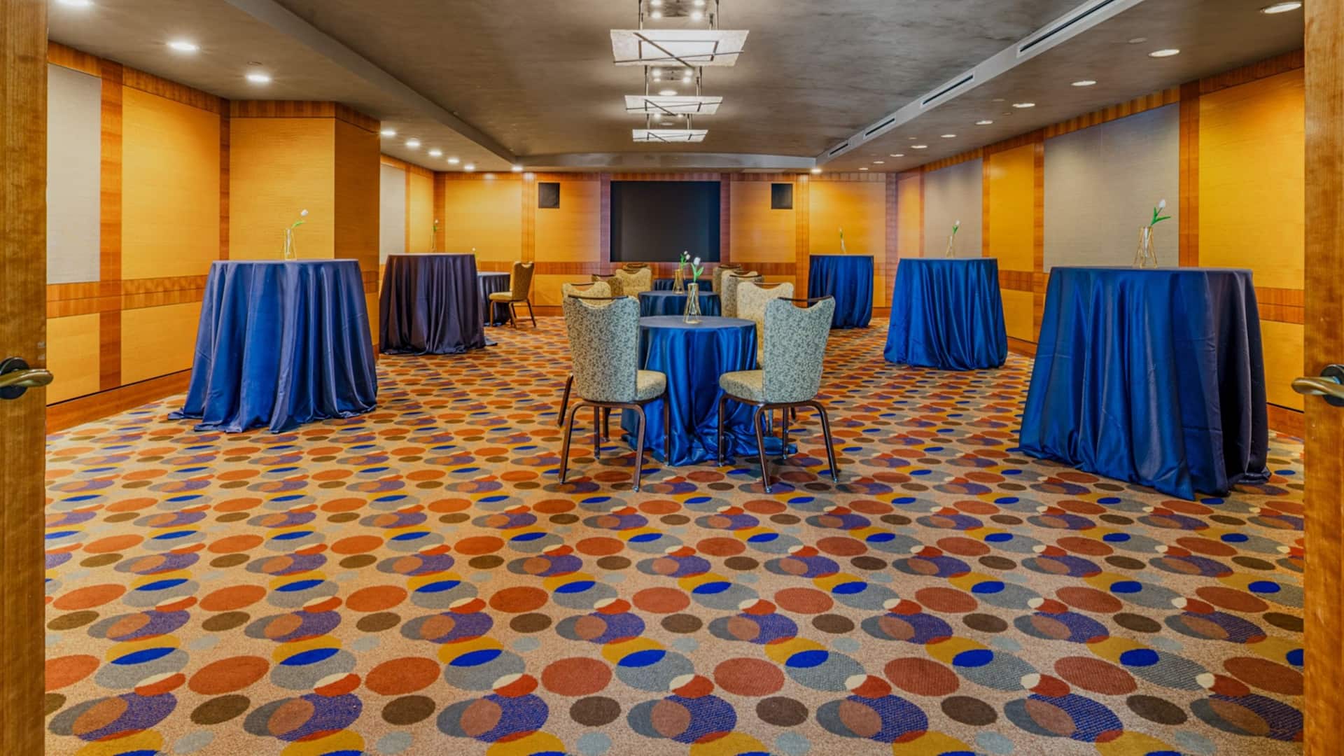 3 of 5 Grand Hyatt Seattle Stevens