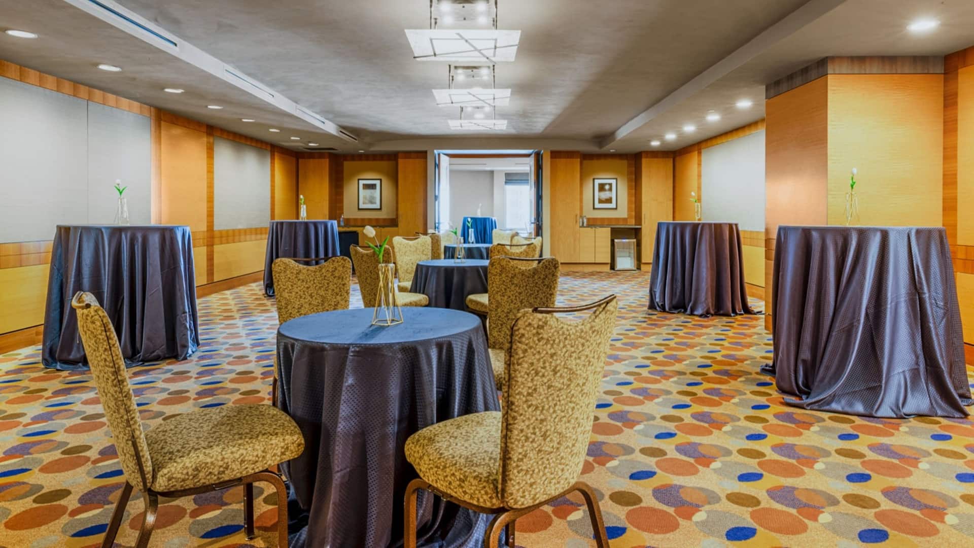 2 of 5 Grand Hyatt Seattle Stevens Setup