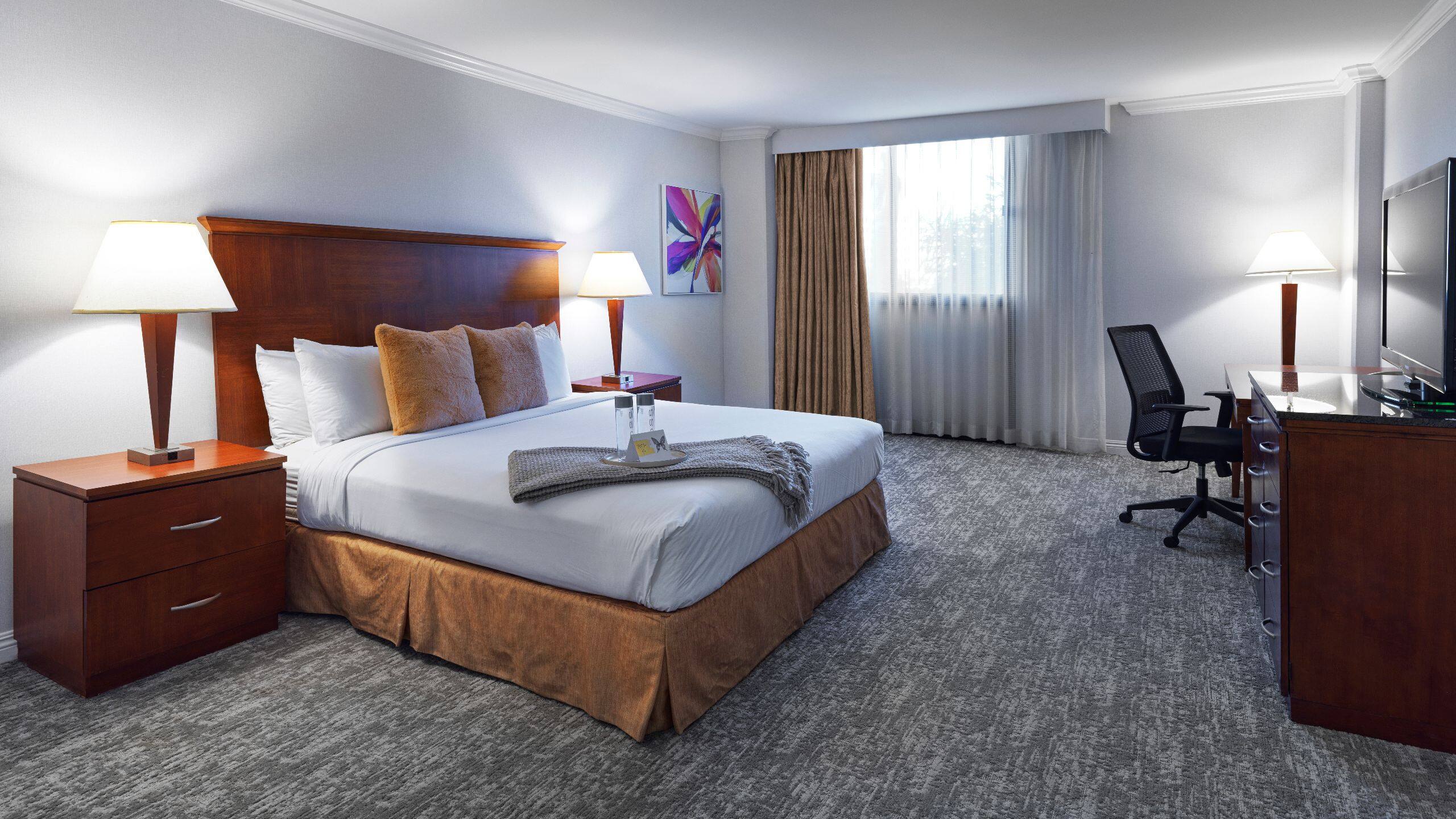 Ontario, CA Hotel Rooms | Ontario Airport Hotel and Conference Center ...