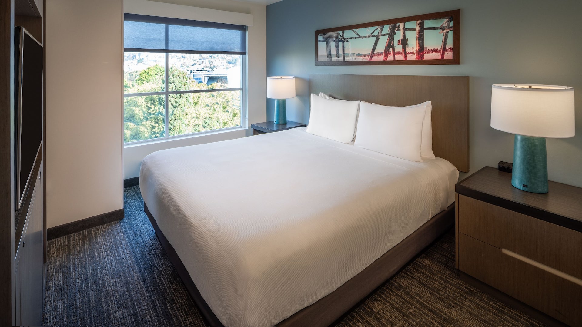Hyatt House Seattle/Downtown Studio King Bed
