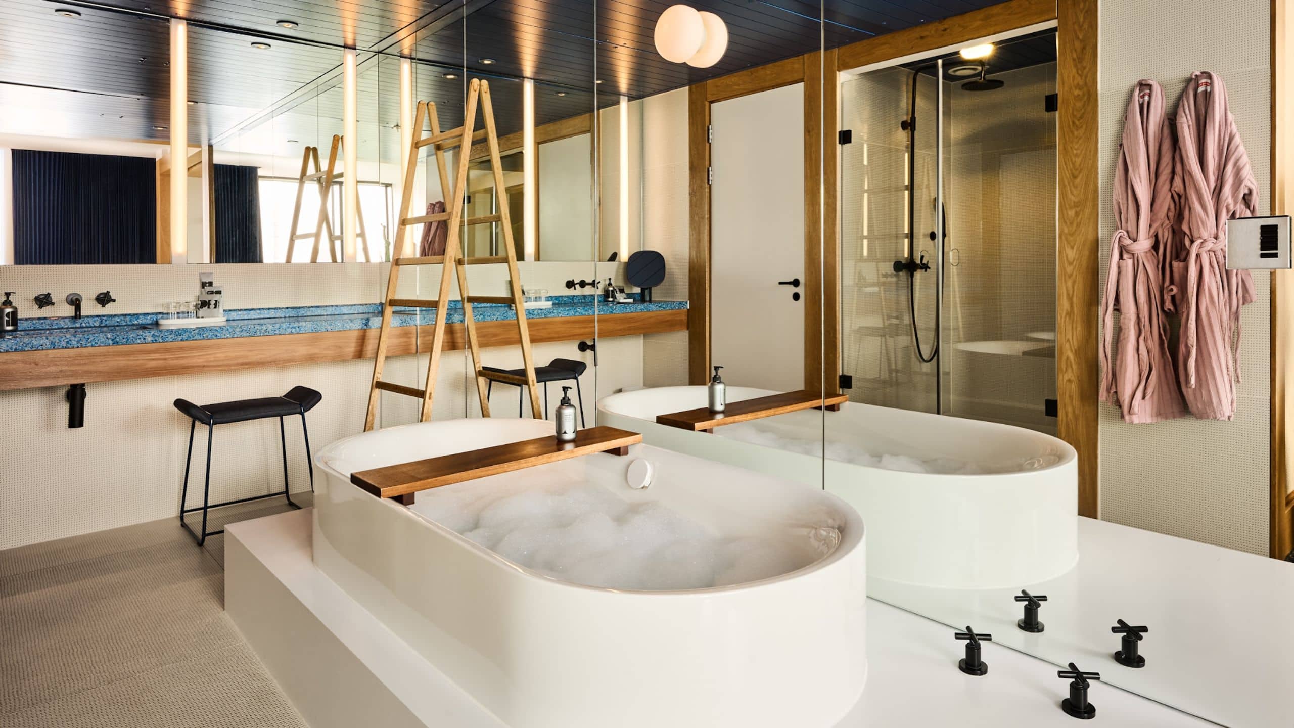 The Standard, London Suite Spot Bathroom Tub