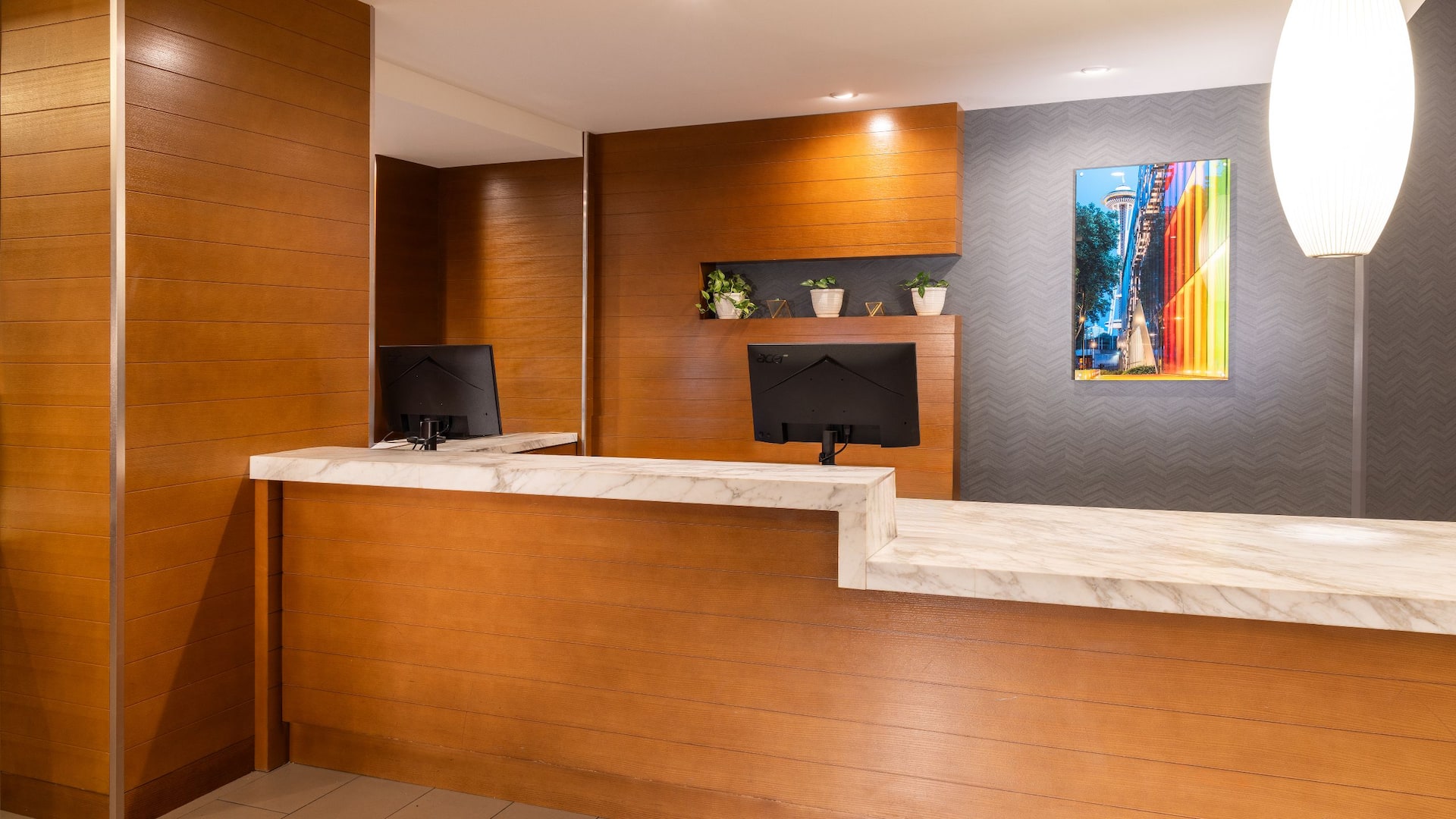 Hyatt House Seattle/Downtown Front Desk