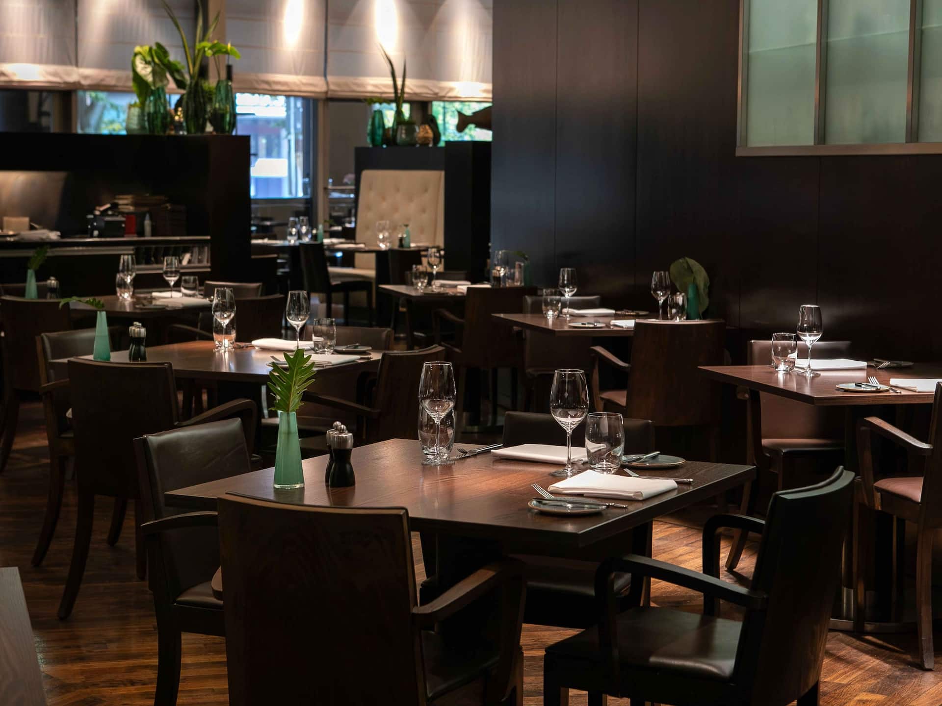 Grand Hyatt Berlin Vox Restaurant Table Set Up