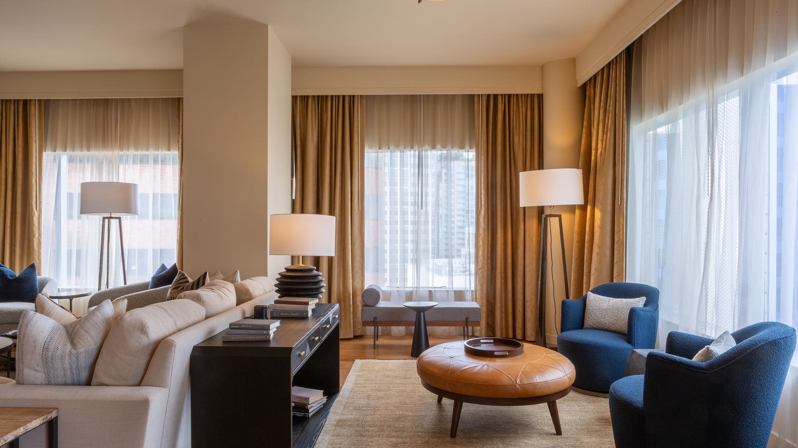 第 6，共 7 Hyatt at Olive 8 Presidential Living Room