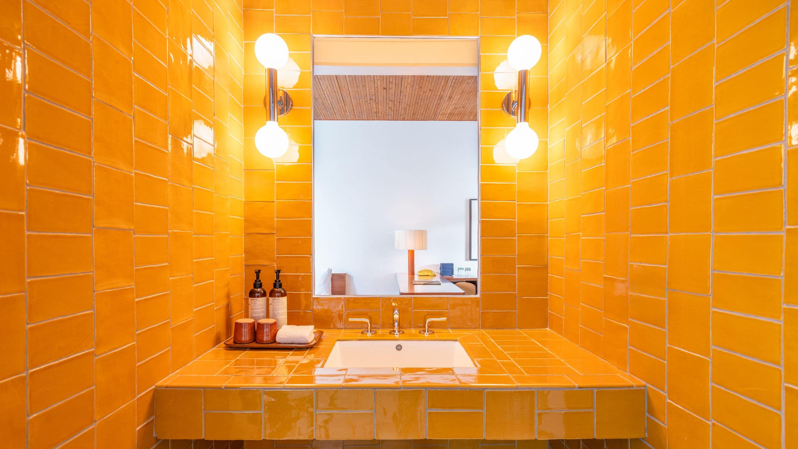 3 of 4 Hotel Magdalena, Bunkhouse Hotels King Accessible Vanity