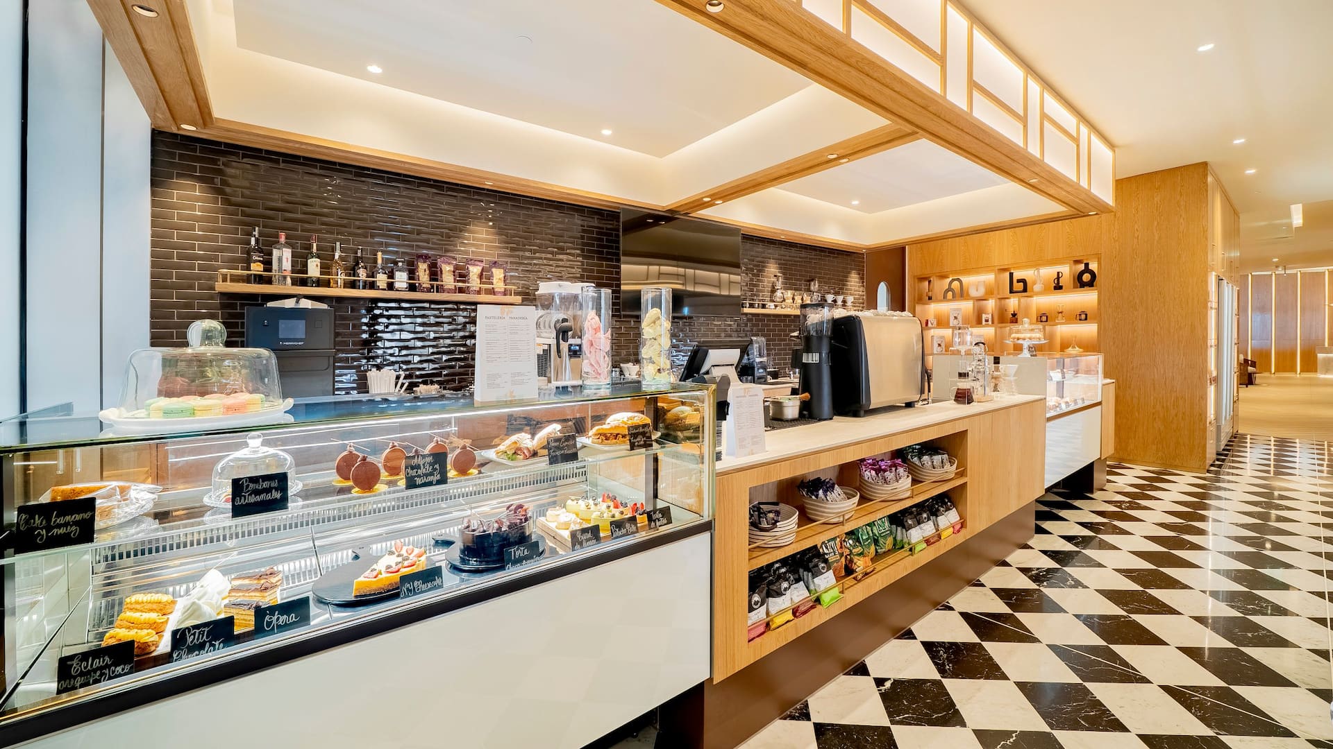 1 de 1 Hyatt Regency Cartagena Outlets Ritual 12 Counter