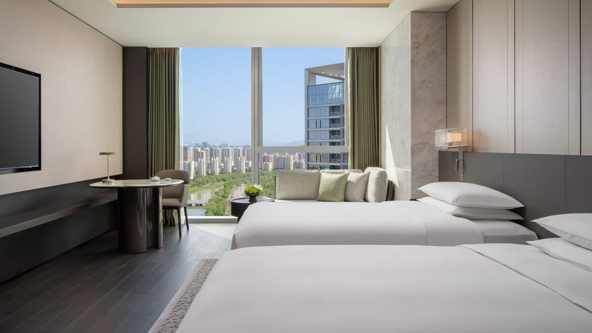 1 of 2 Hyatt Regency Xi'an Chanba Twin Beds