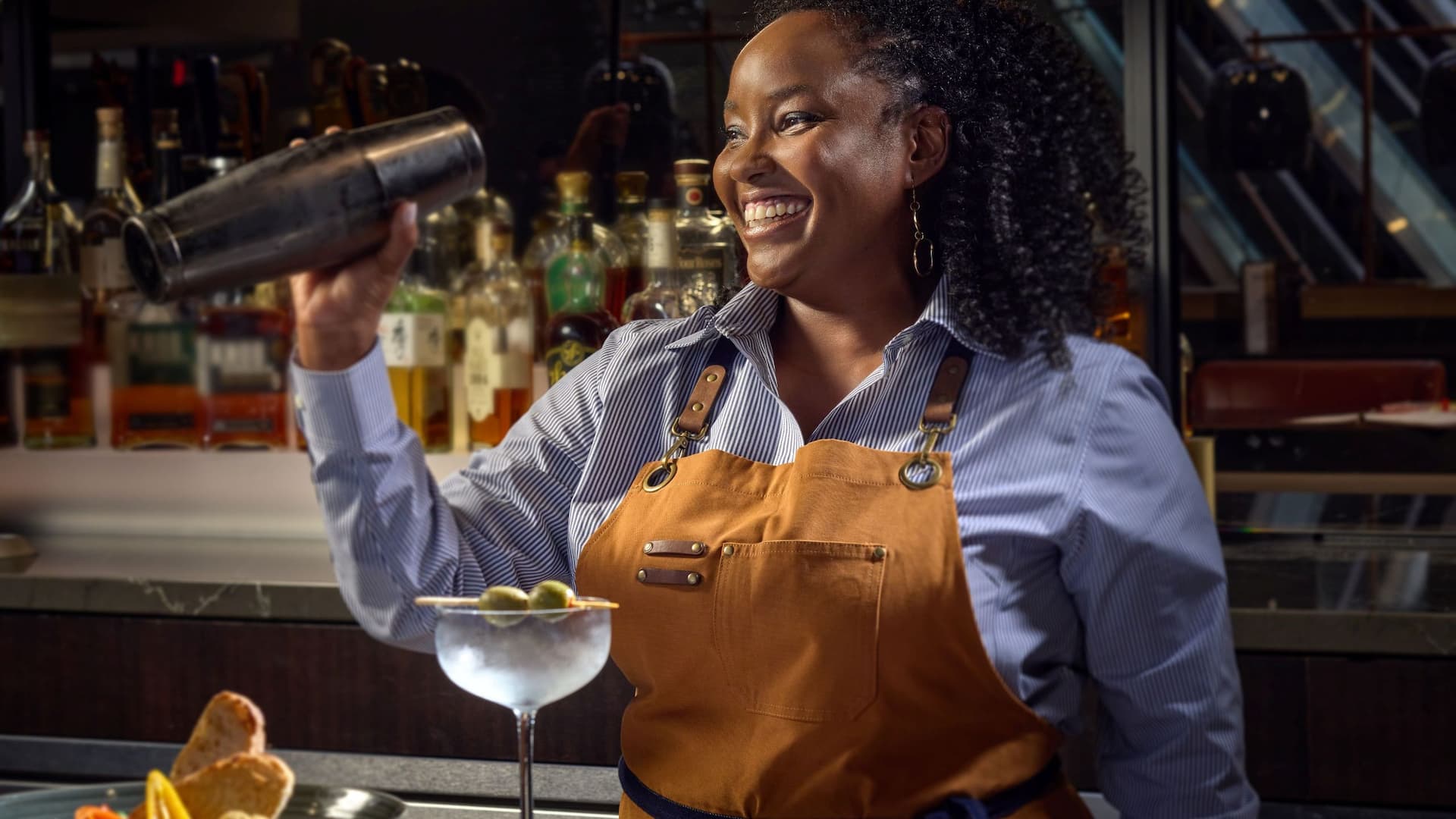 Hyatt Regency Washington on Capitol Hill Bartender Shaking Cocktail